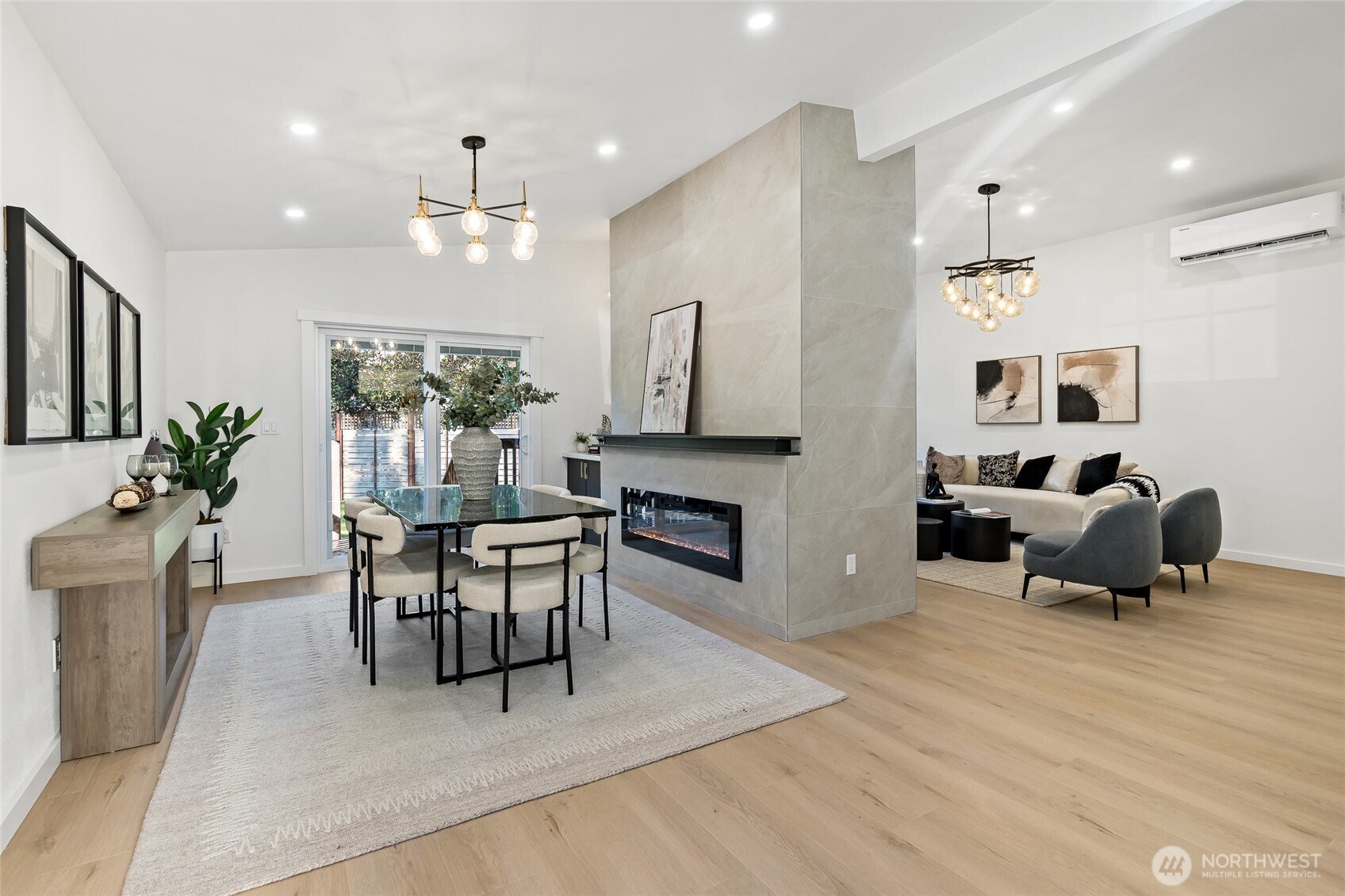 6775 Murray Avenue Property Photo 3