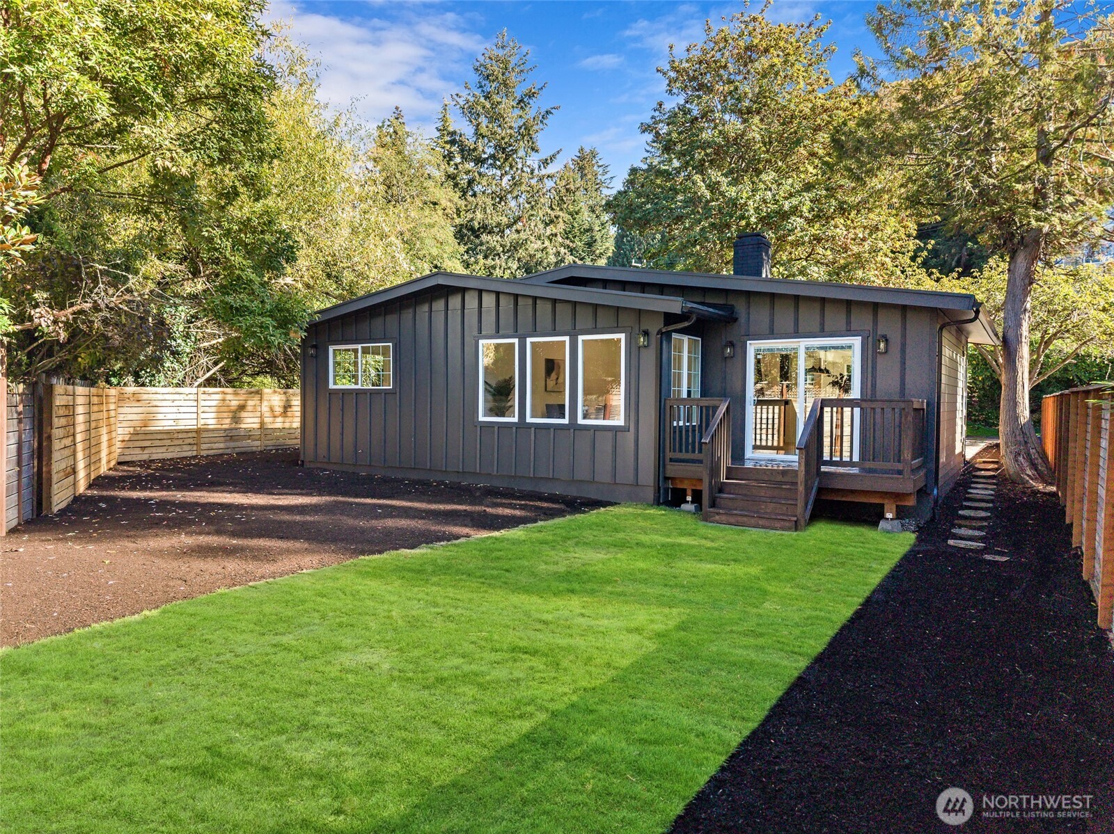 6775 Murray Avenue Property Photo 27