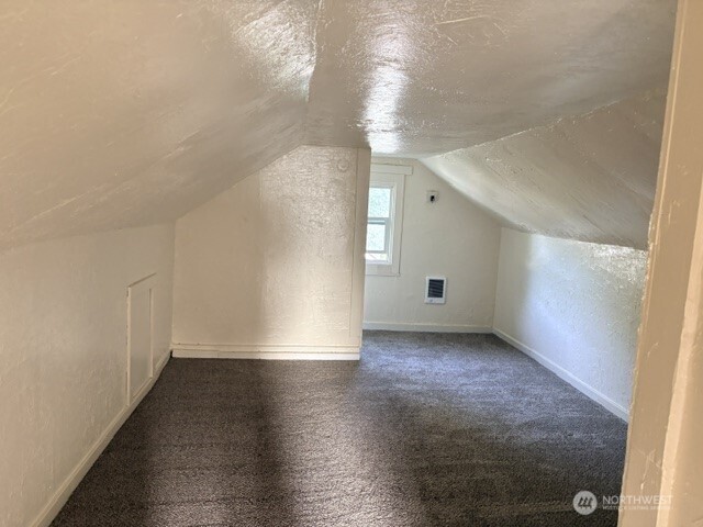 289 19th Avenue Property Photo 13