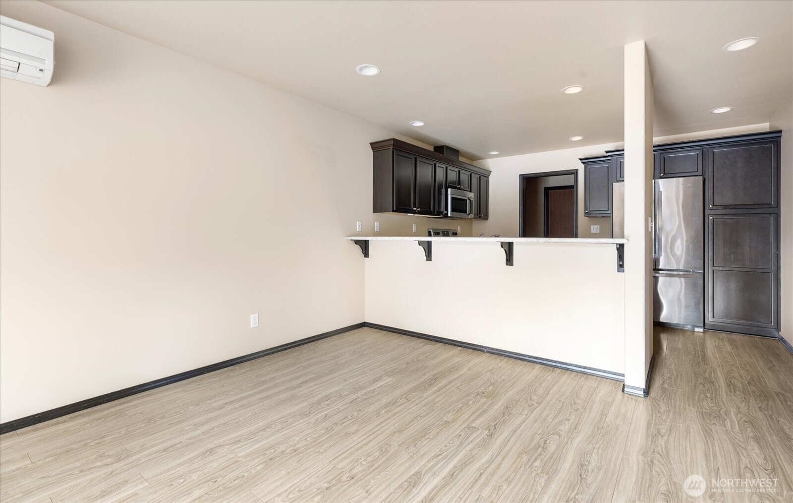 1669 Sw Stremler Drive Property Photo 8
