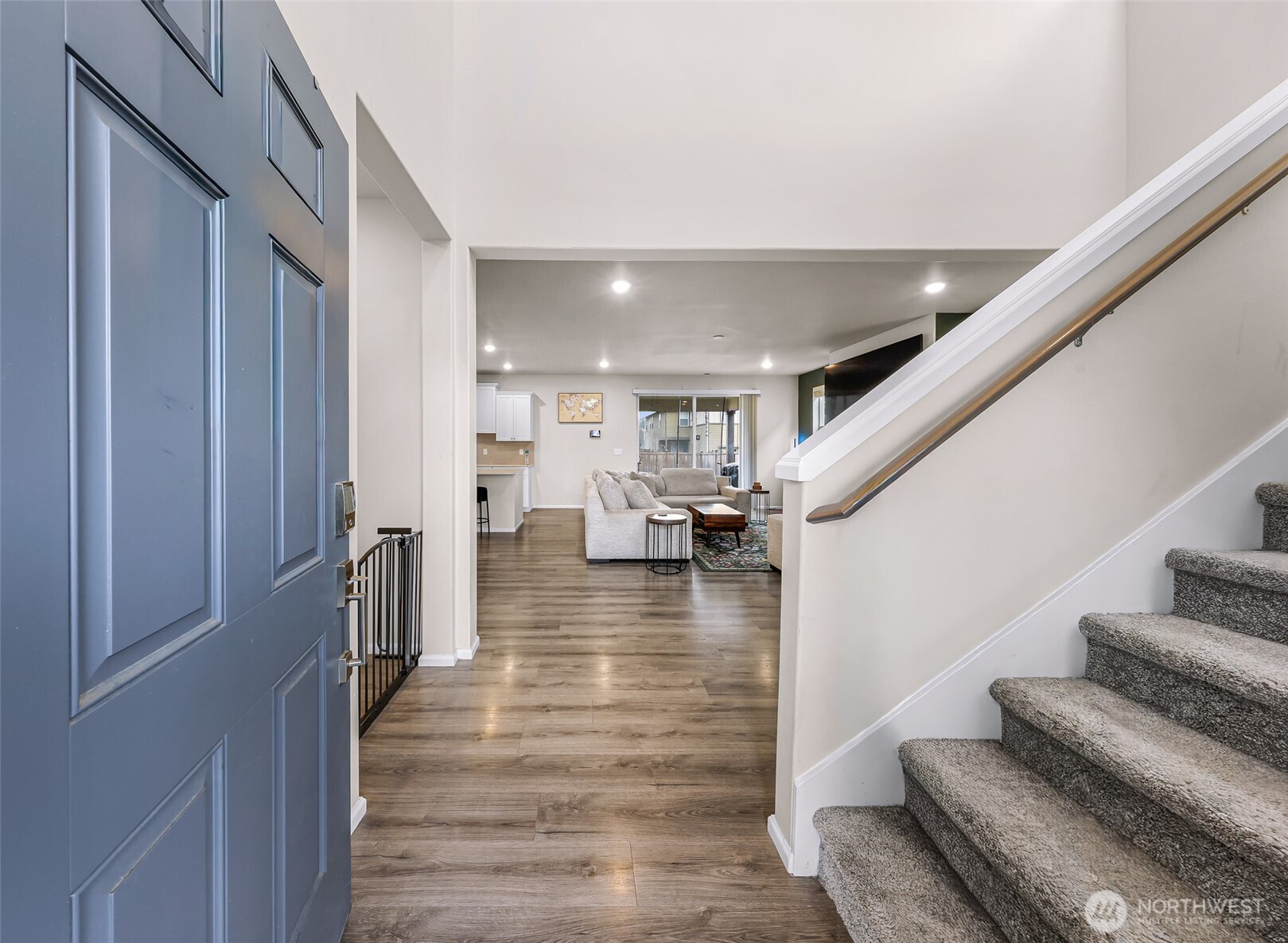 1606 12th Place Property Photo 4
