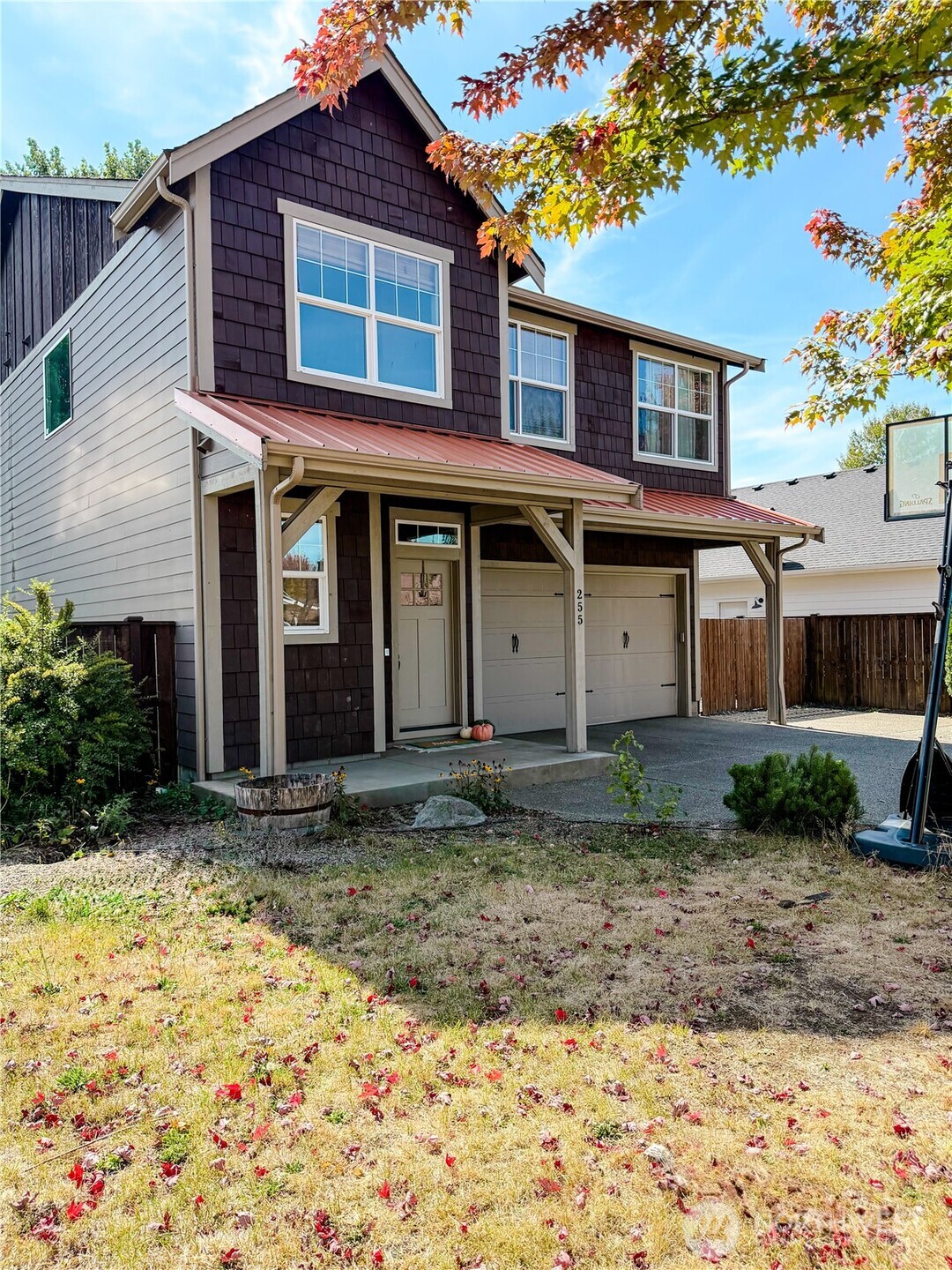 255 Parkside Loop Property Photo 1