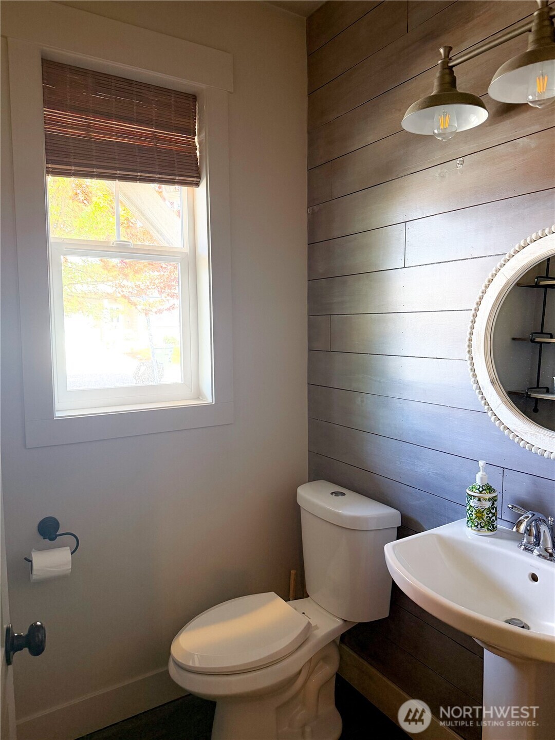 255 Parkside Loop Property Photo 10