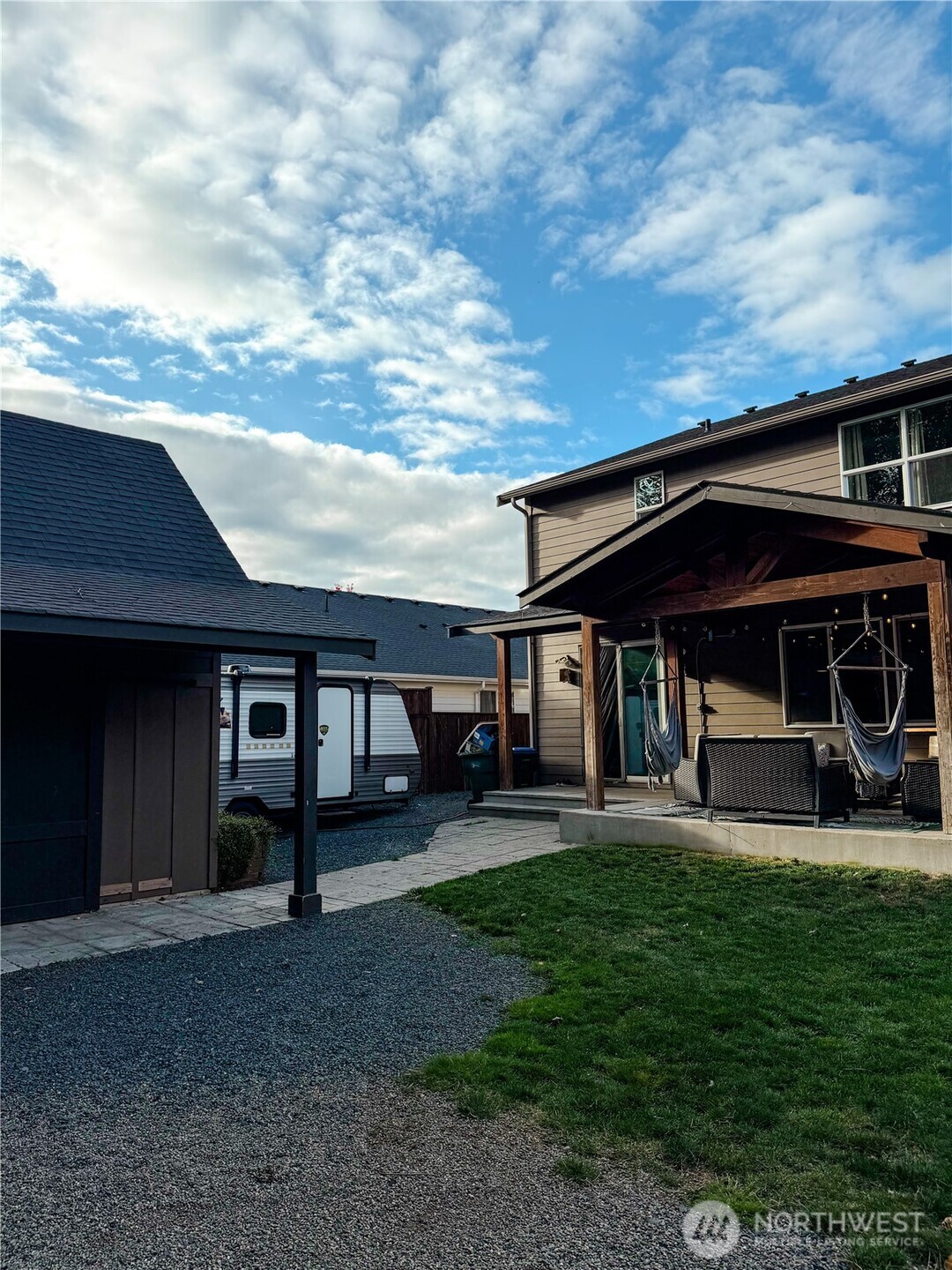 255 Parkside Loop Property Photo 25