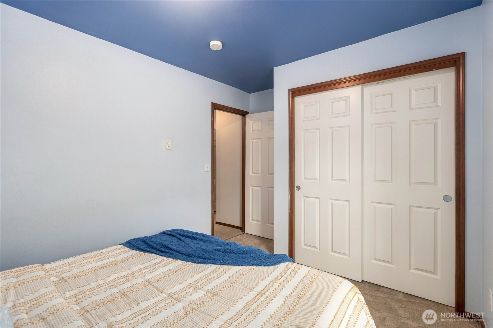 26530 Ne Ring Street Property Photo 12