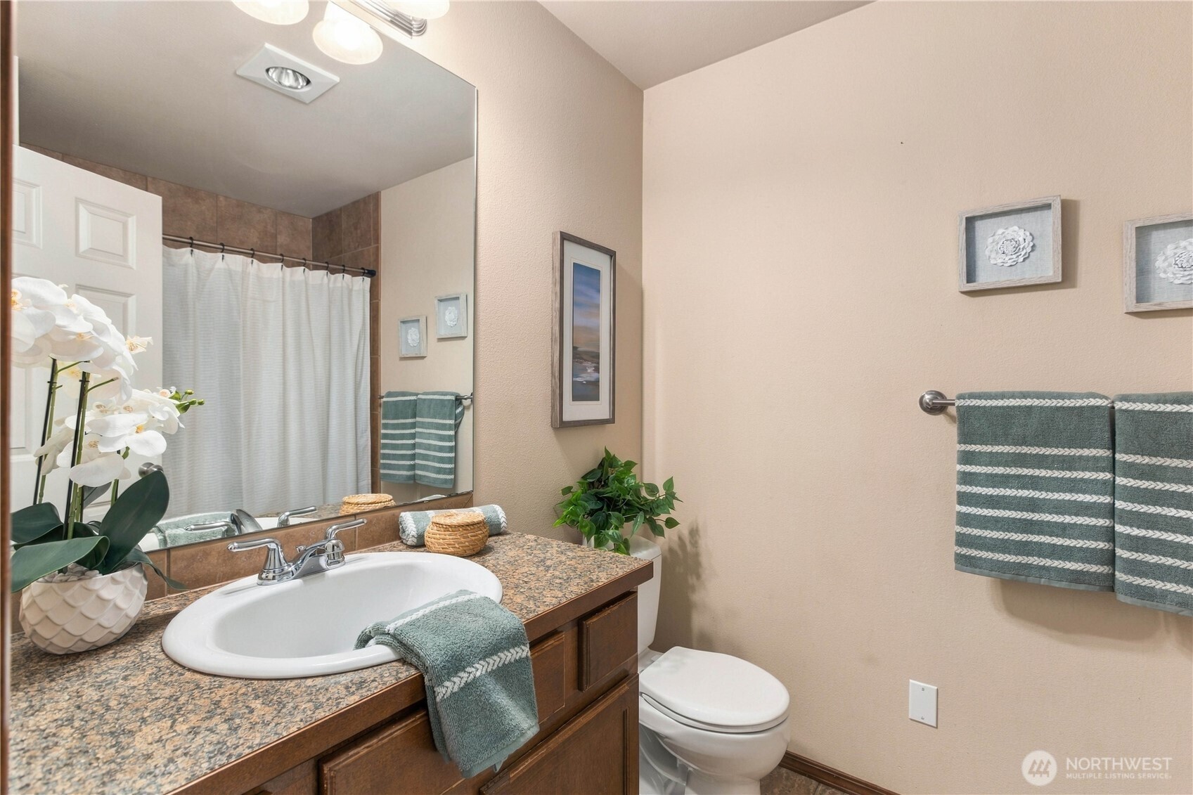 26530 Ne Ring Street Property Photo 13