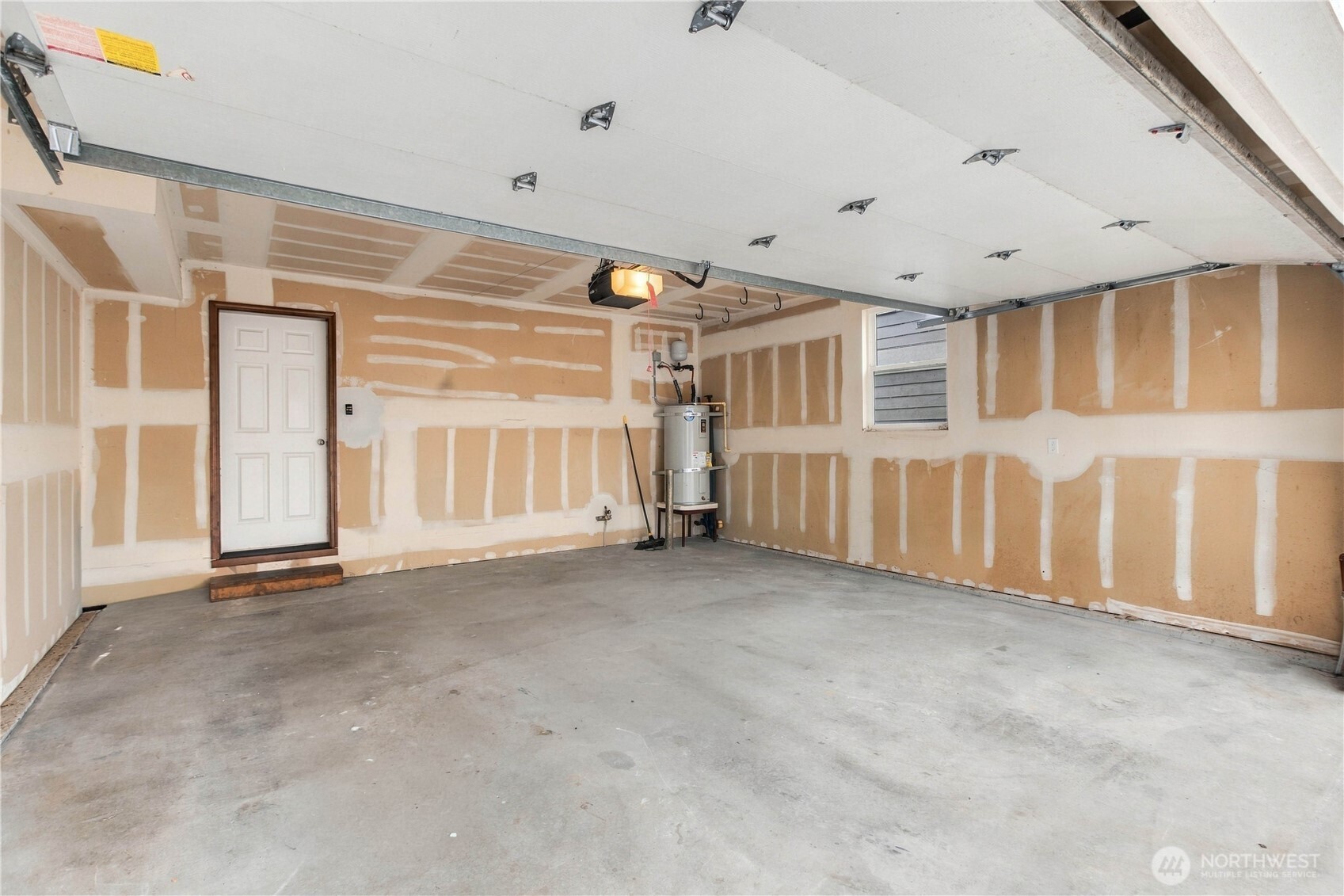 26530 Ne Ring Street Property Photo 17