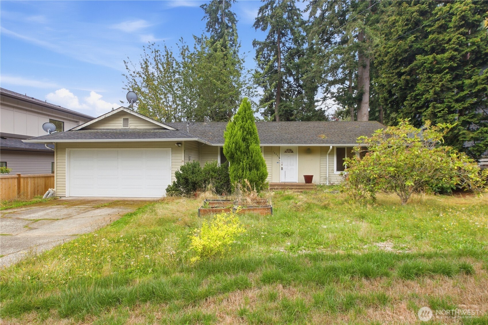 16325 Se 27th Street Property Photo 1
