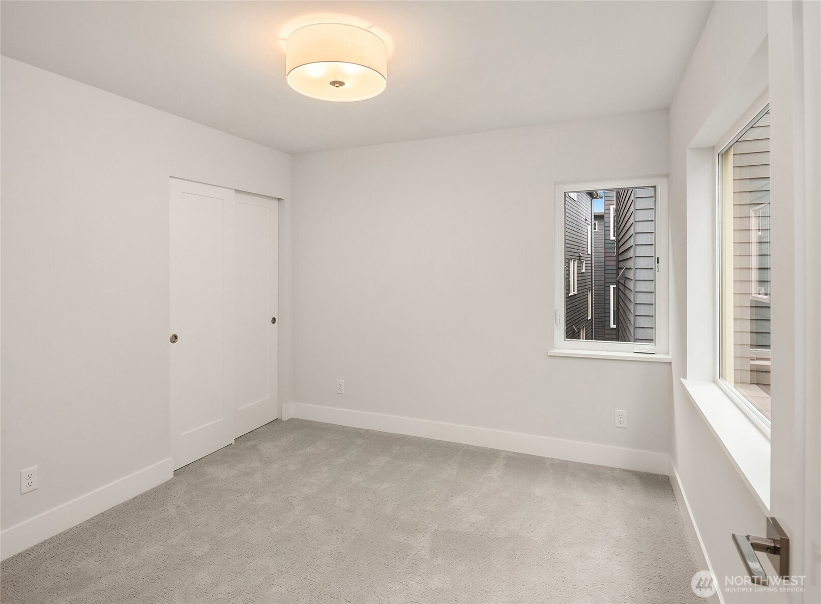 311 4th Avenue Property Photo 12