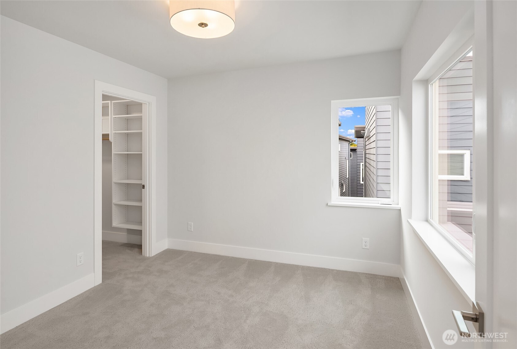 311 4th Avenue Property Photo 14