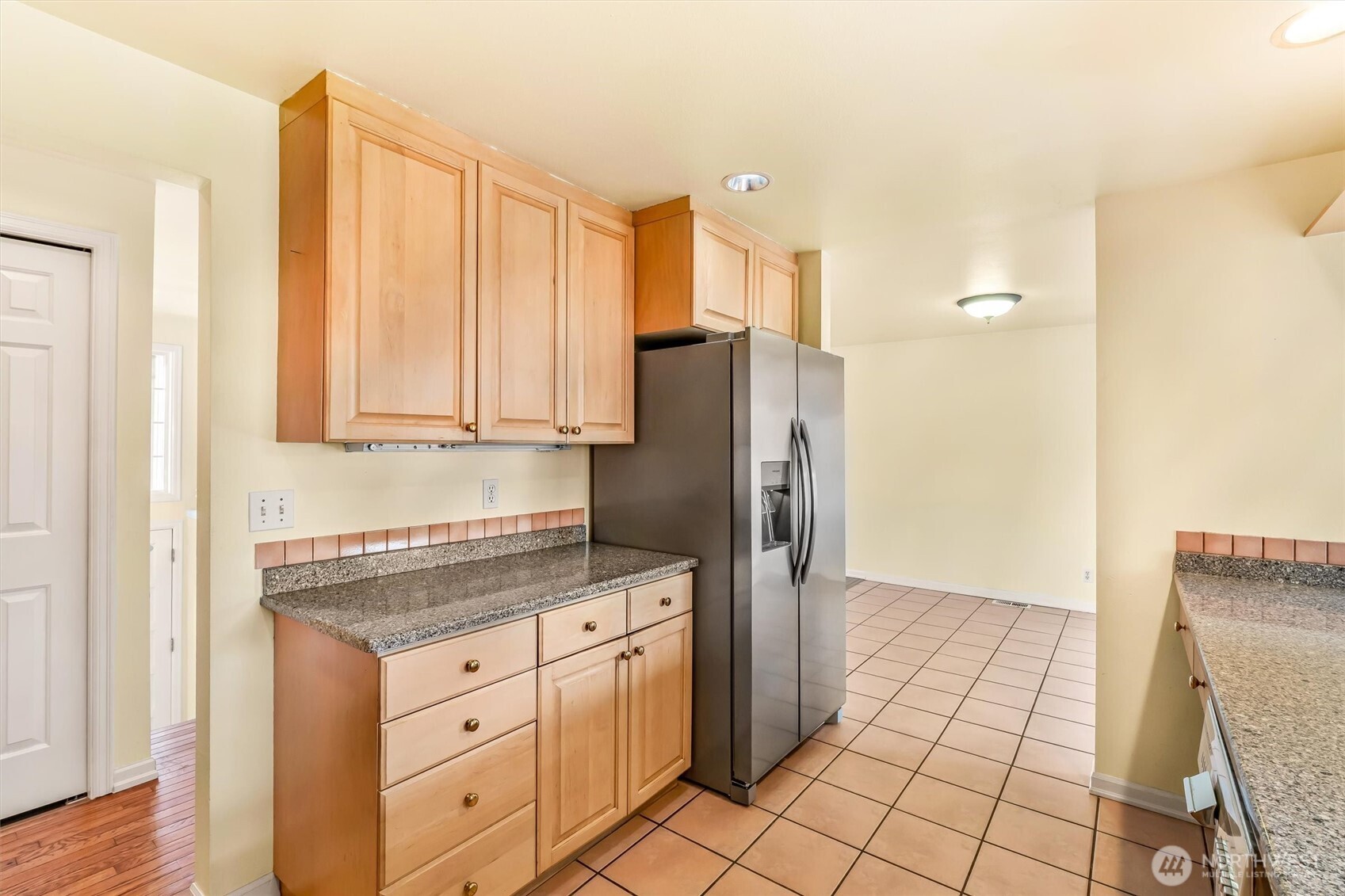 8507 39th Avenue Property Photo 17