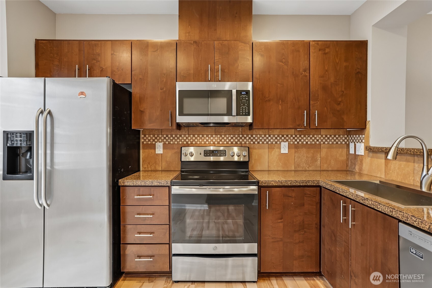15720 Manor Way M3 Property Photo 5