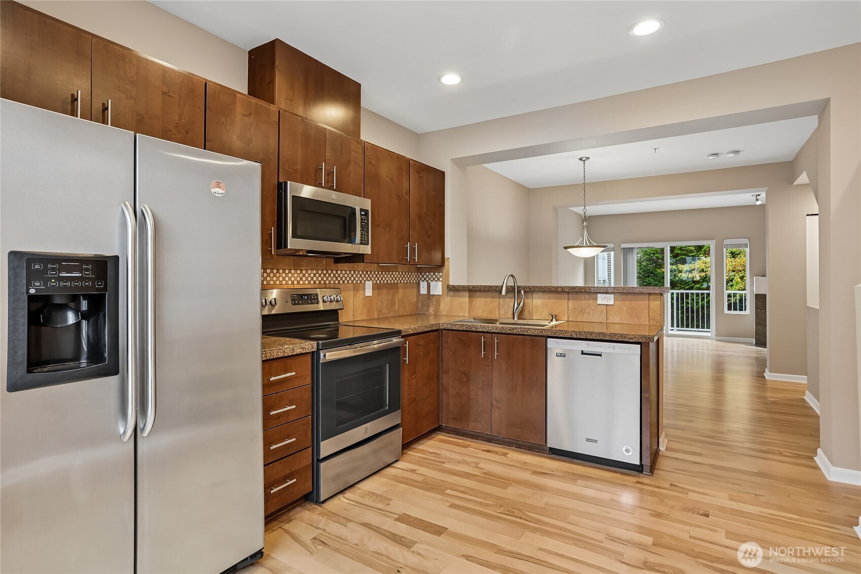 15720 Manor Way M3 Property Photo 6