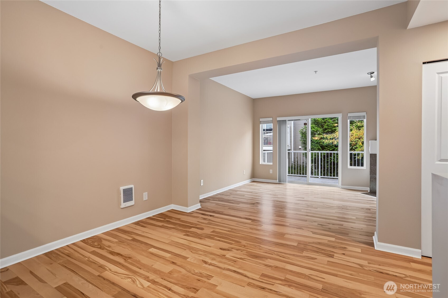15720 Manor Way M3 Property Photo 13