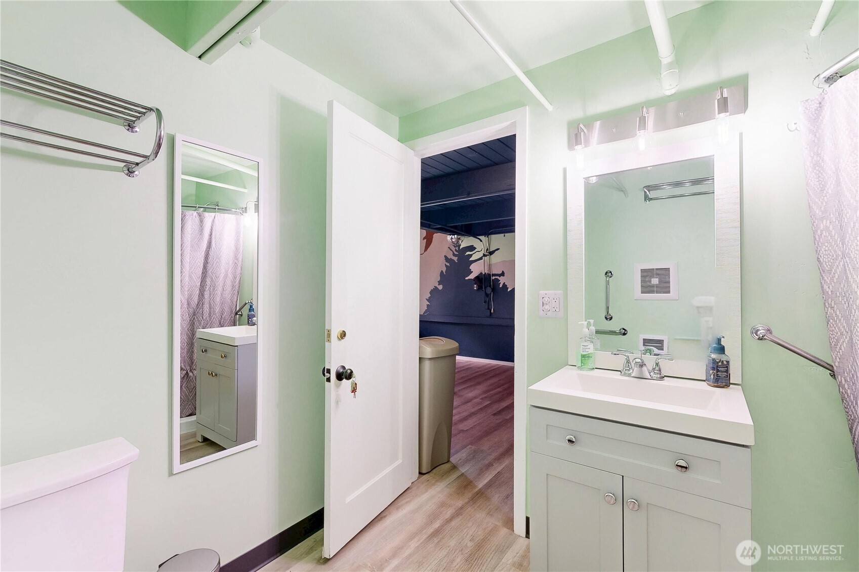 1439 Isaacs Avenue Property Photo 17