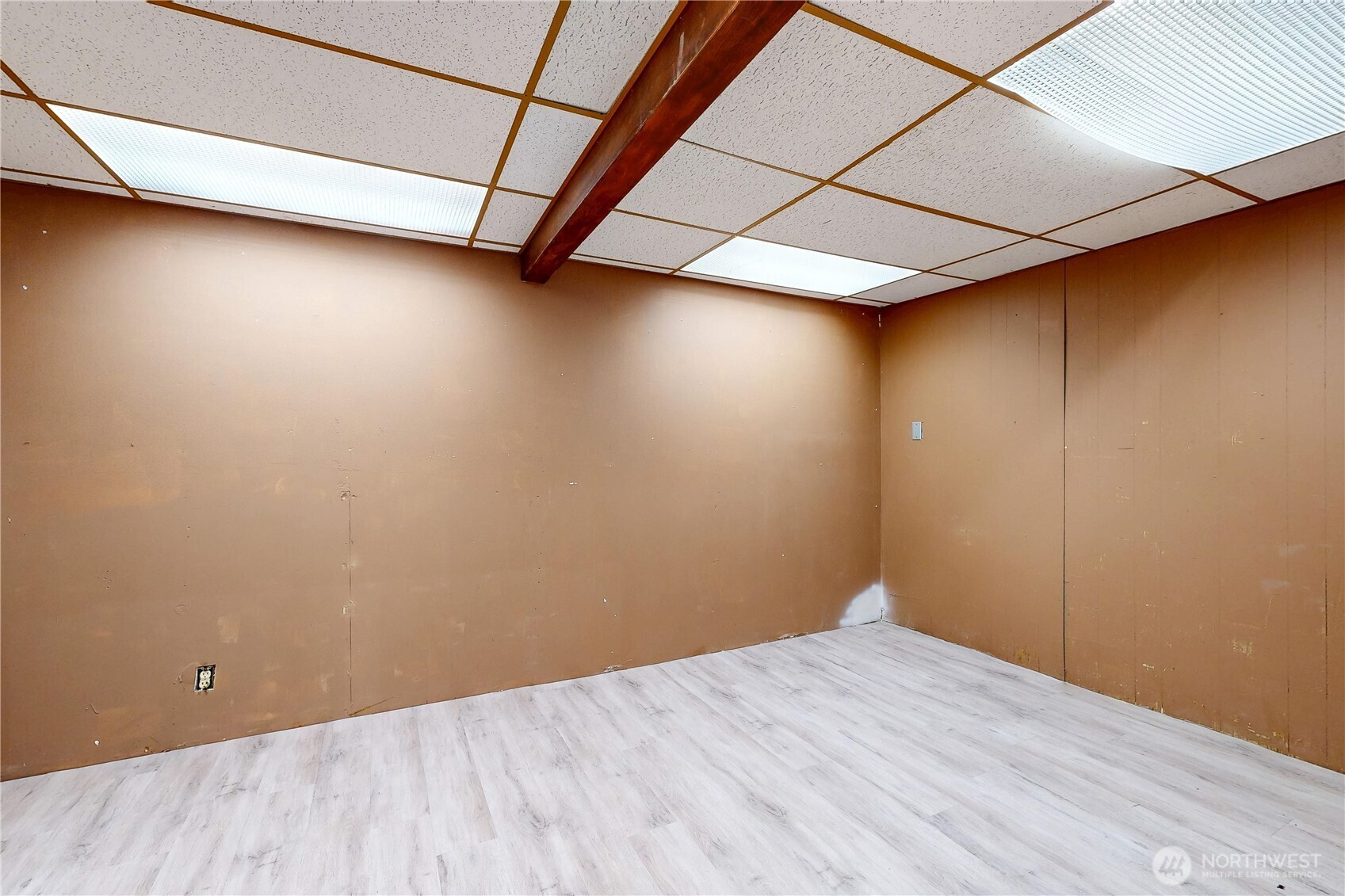 1439 Isaacs Avenue Property Photo 32