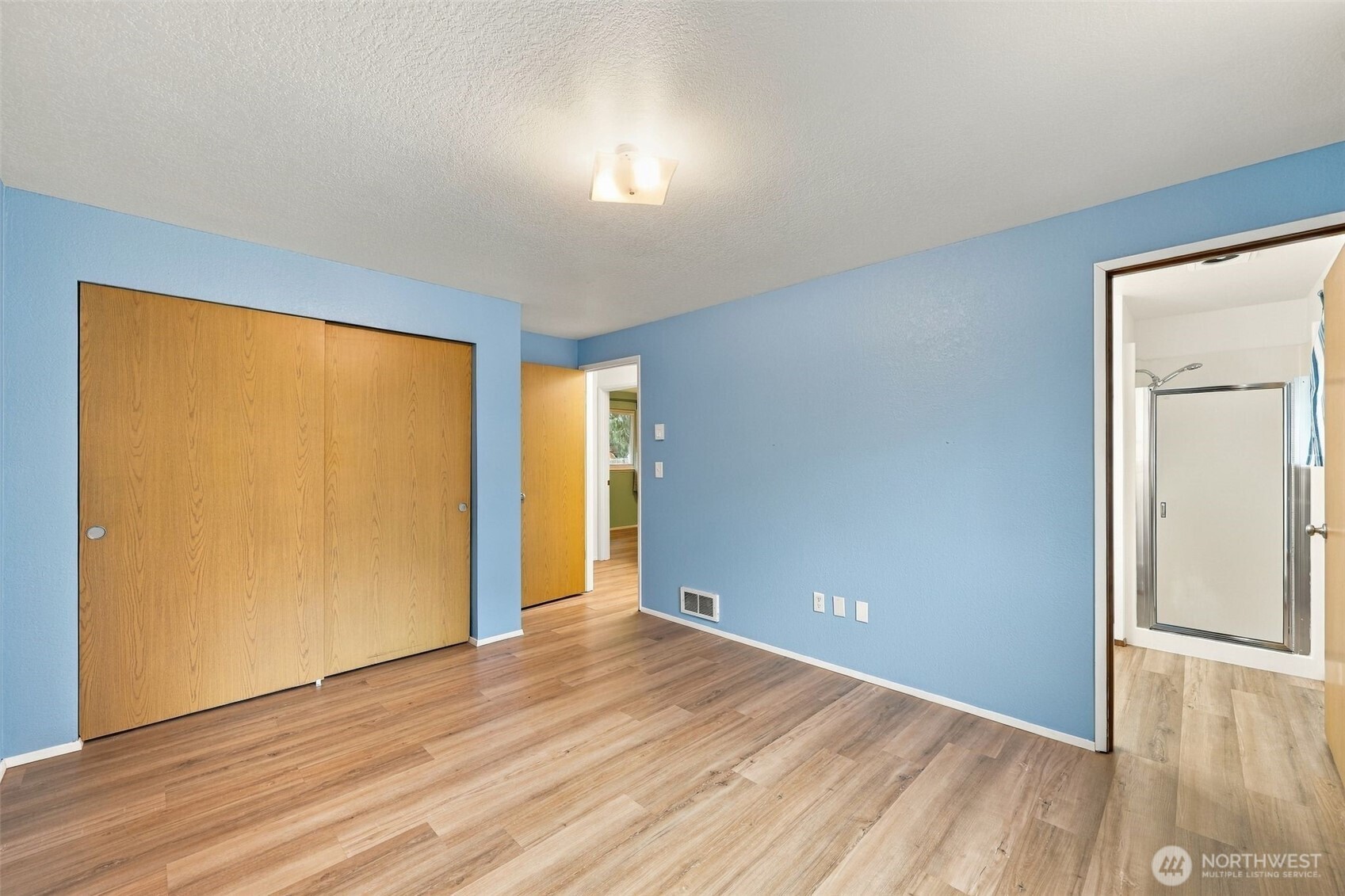 213 3rd Street Property Photo 20