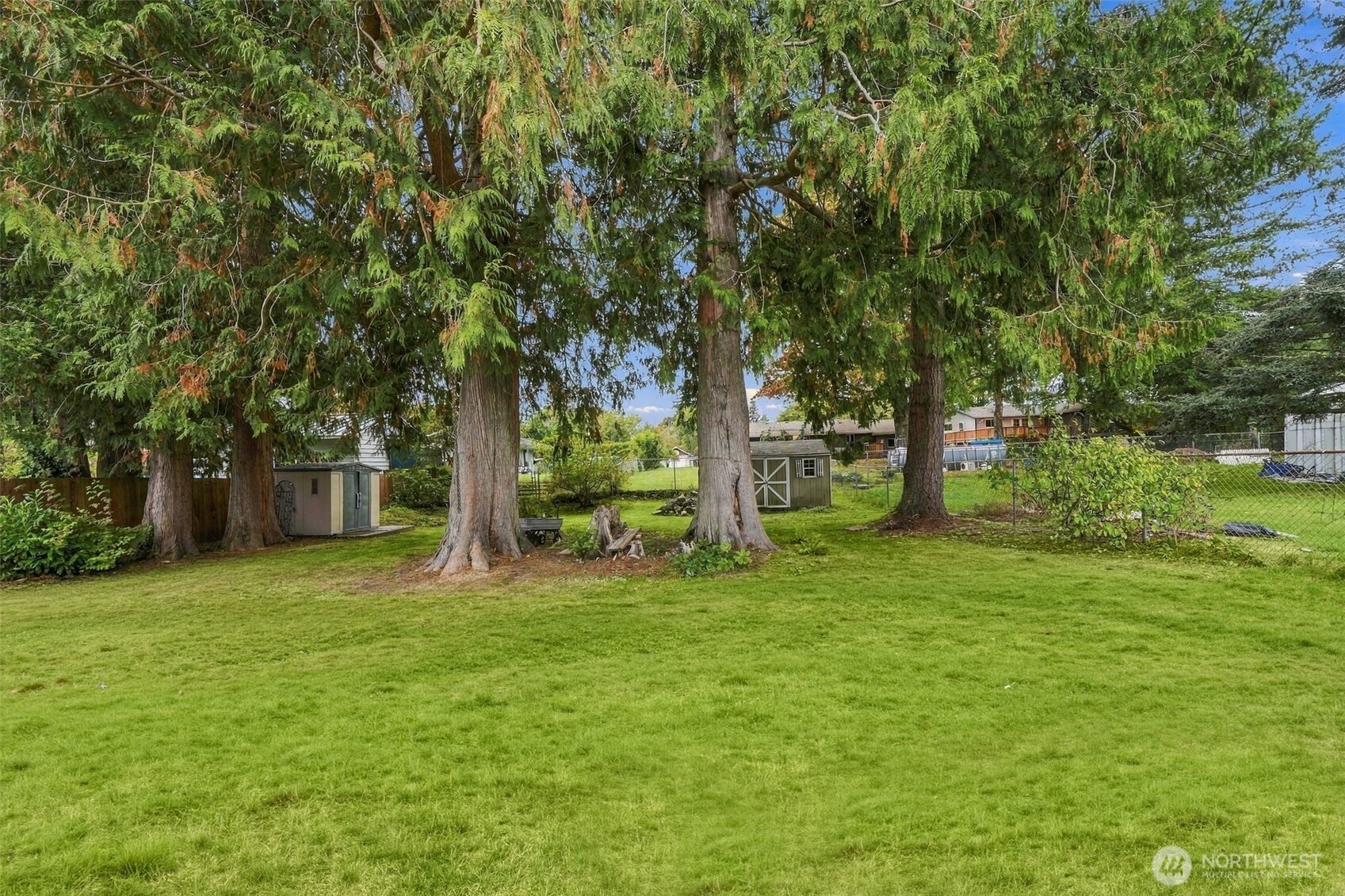 213 3rd Street Property Photo 25