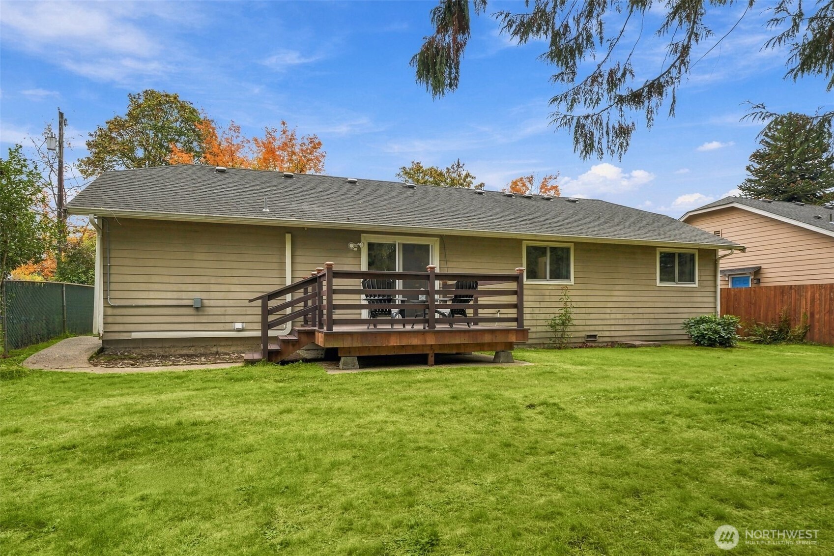 213 3rd Street Property Photo 30