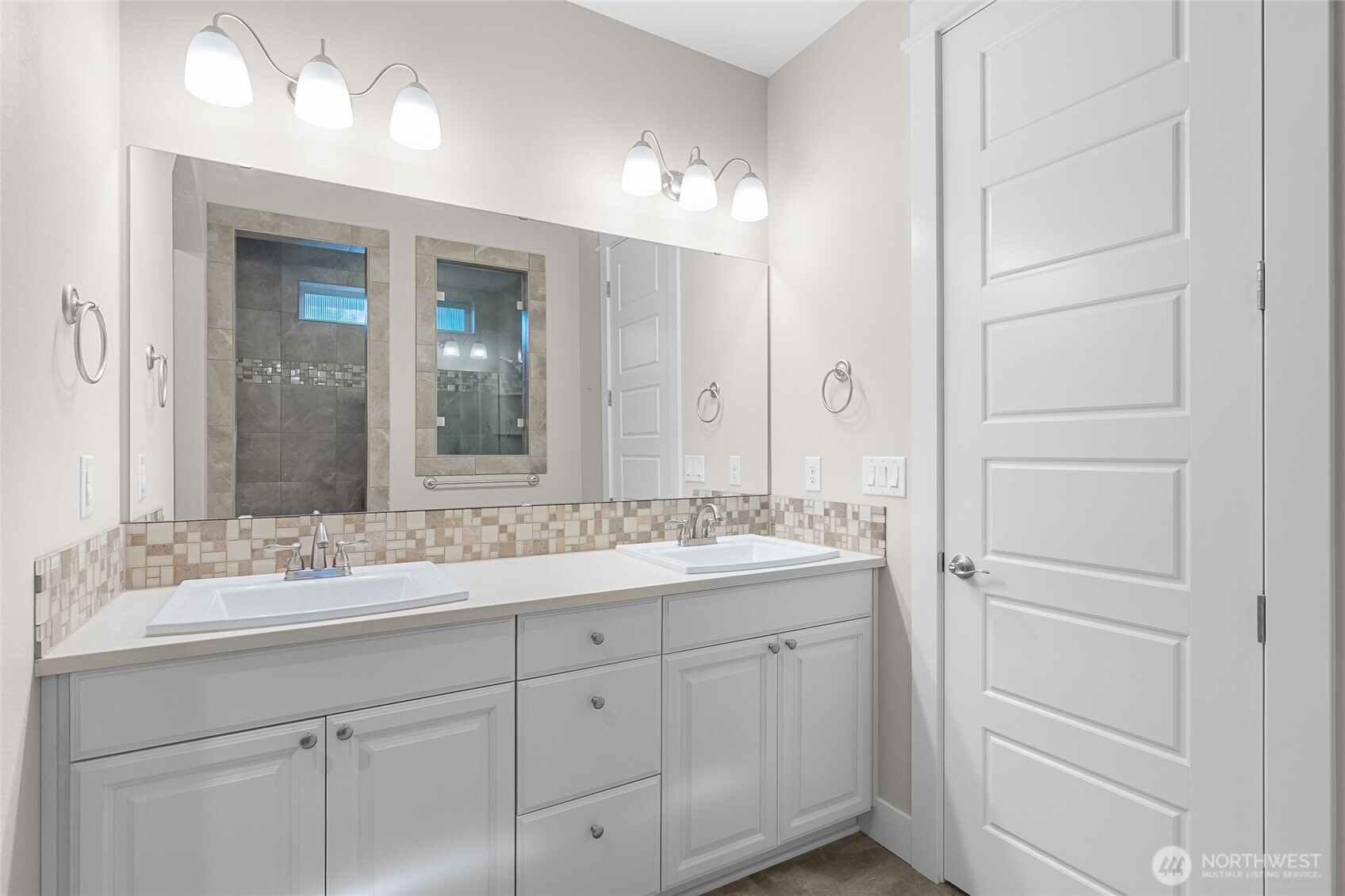 3401 Nw Fox Ct. Property Photo 15