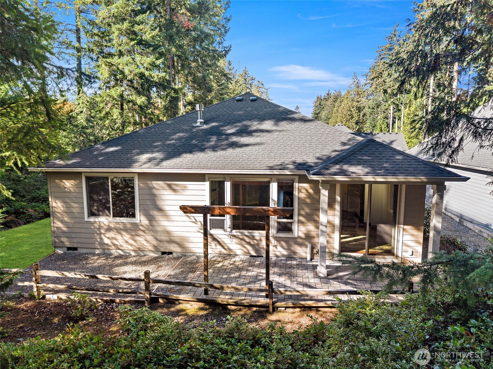 3401 Nw Fox Ct. Property Photo 28