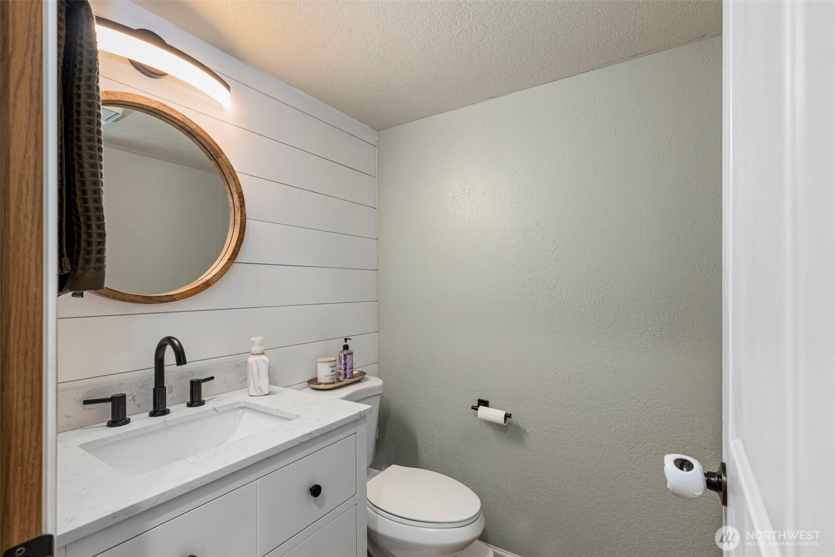 14205 Crown Point Place Property Photo 12
