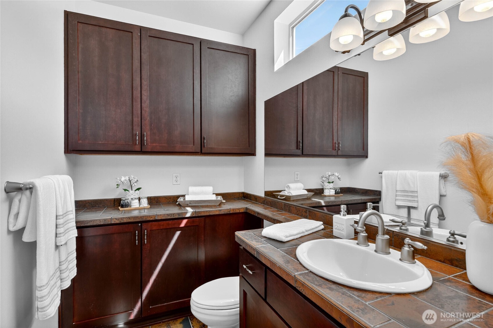 12357 Big Leaf Way Property Photo 21