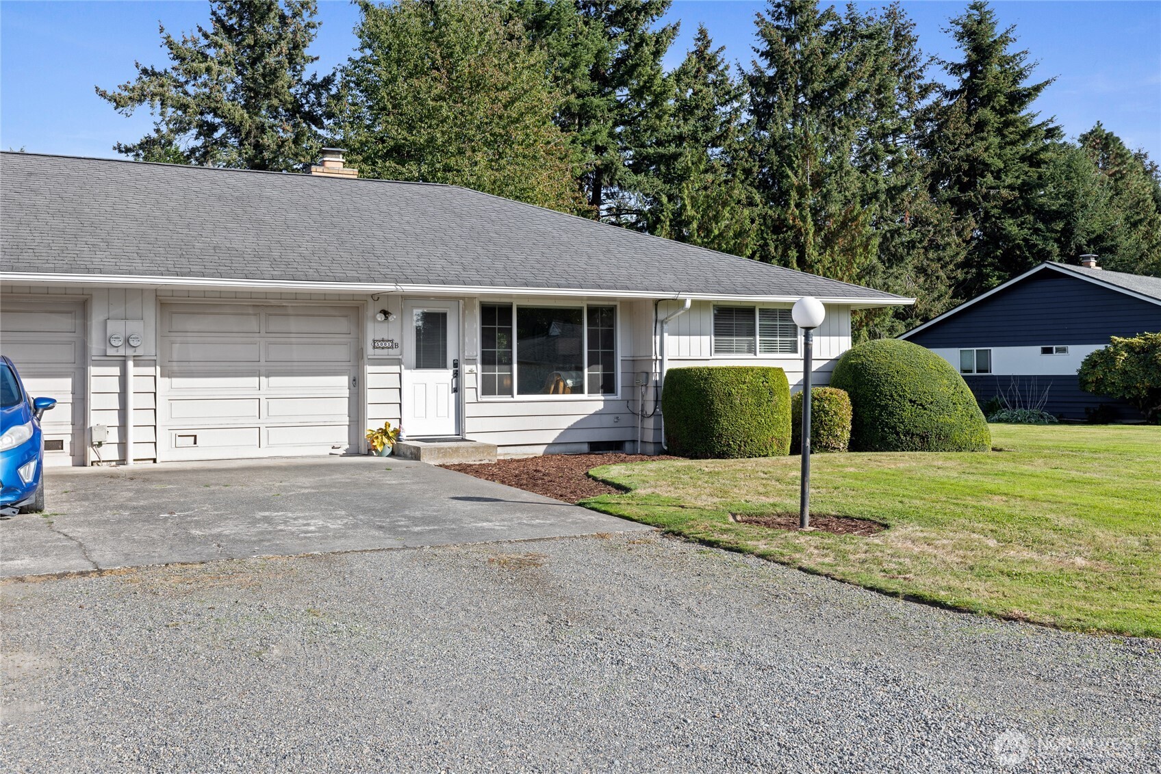 5001 79th Avenue Ct B Property Photo 2