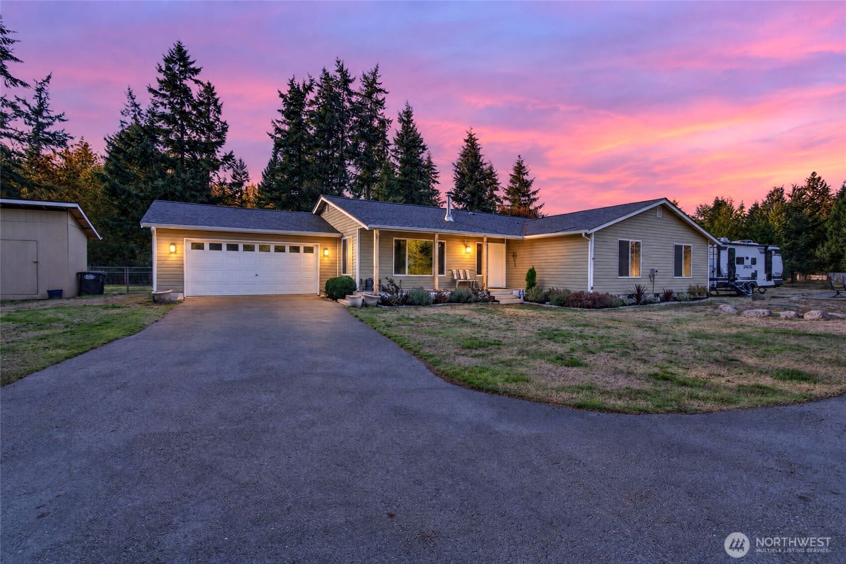 15011 Smith Prairie Road Property Photo 1