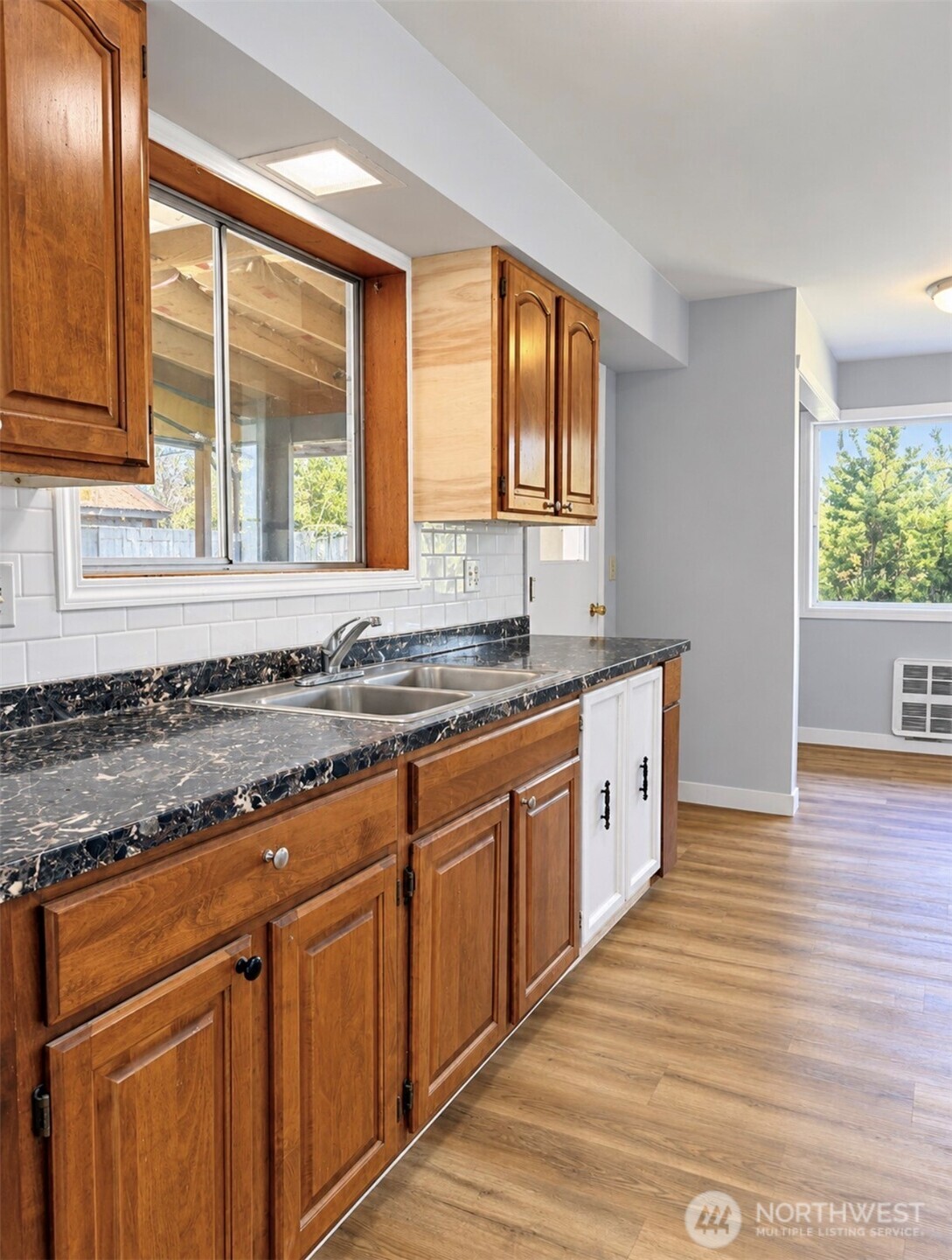 221 Loring Drive Property Photo 13