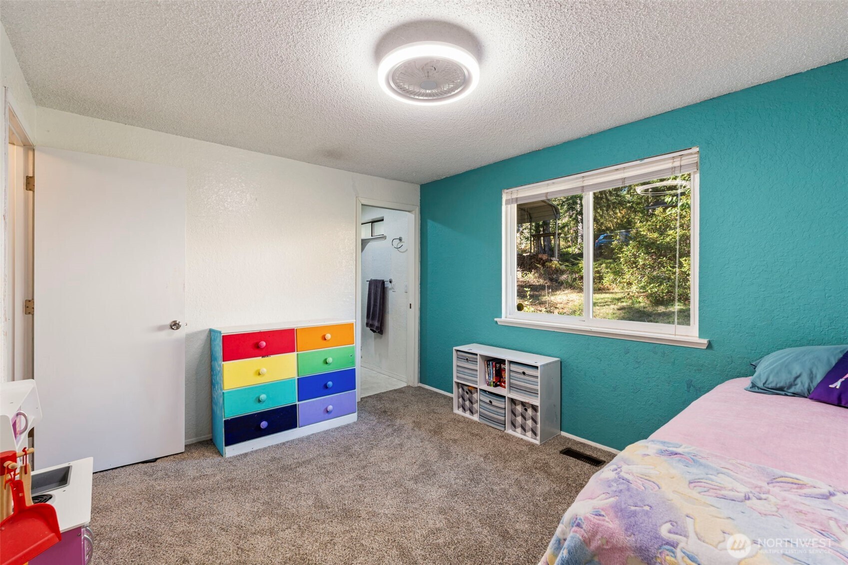 31 Ne Rainbow Place Property Photo 24