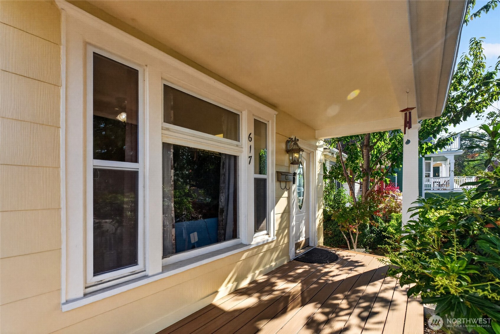 617 N Fife Street Property Photo 4
