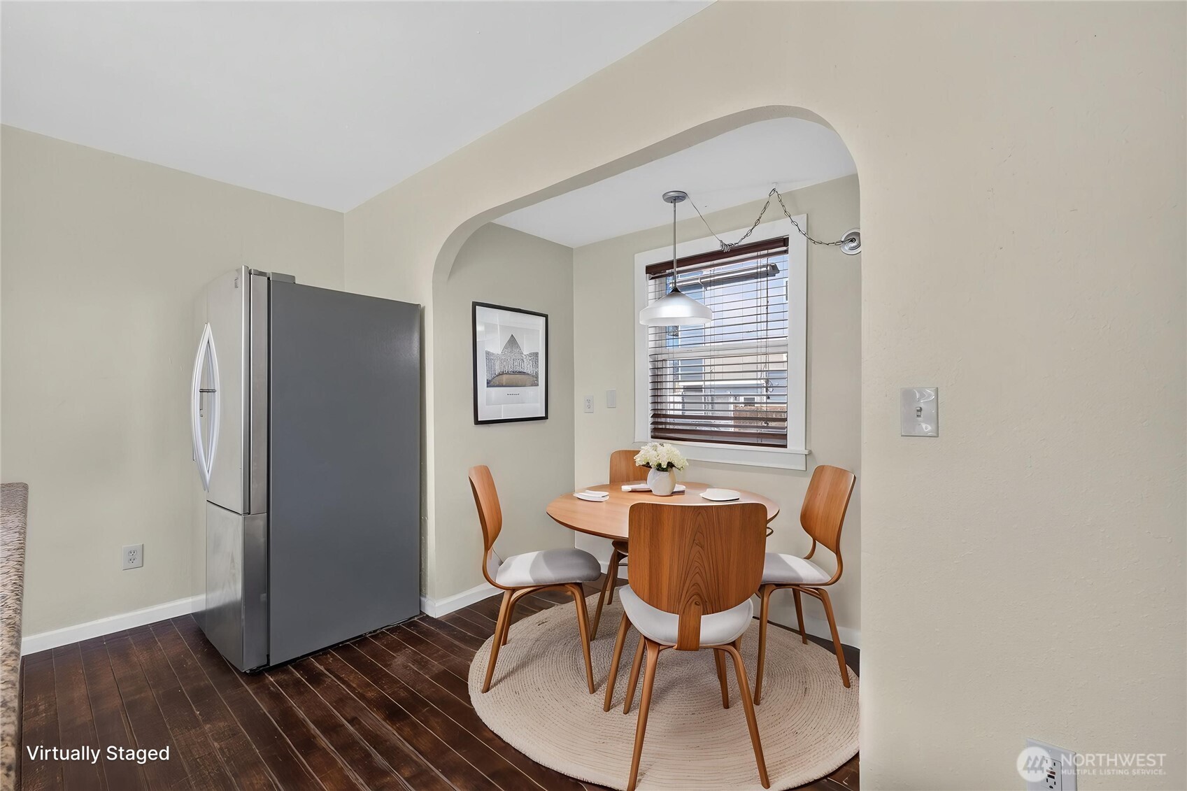 617 N Fife Street Property Photo 14