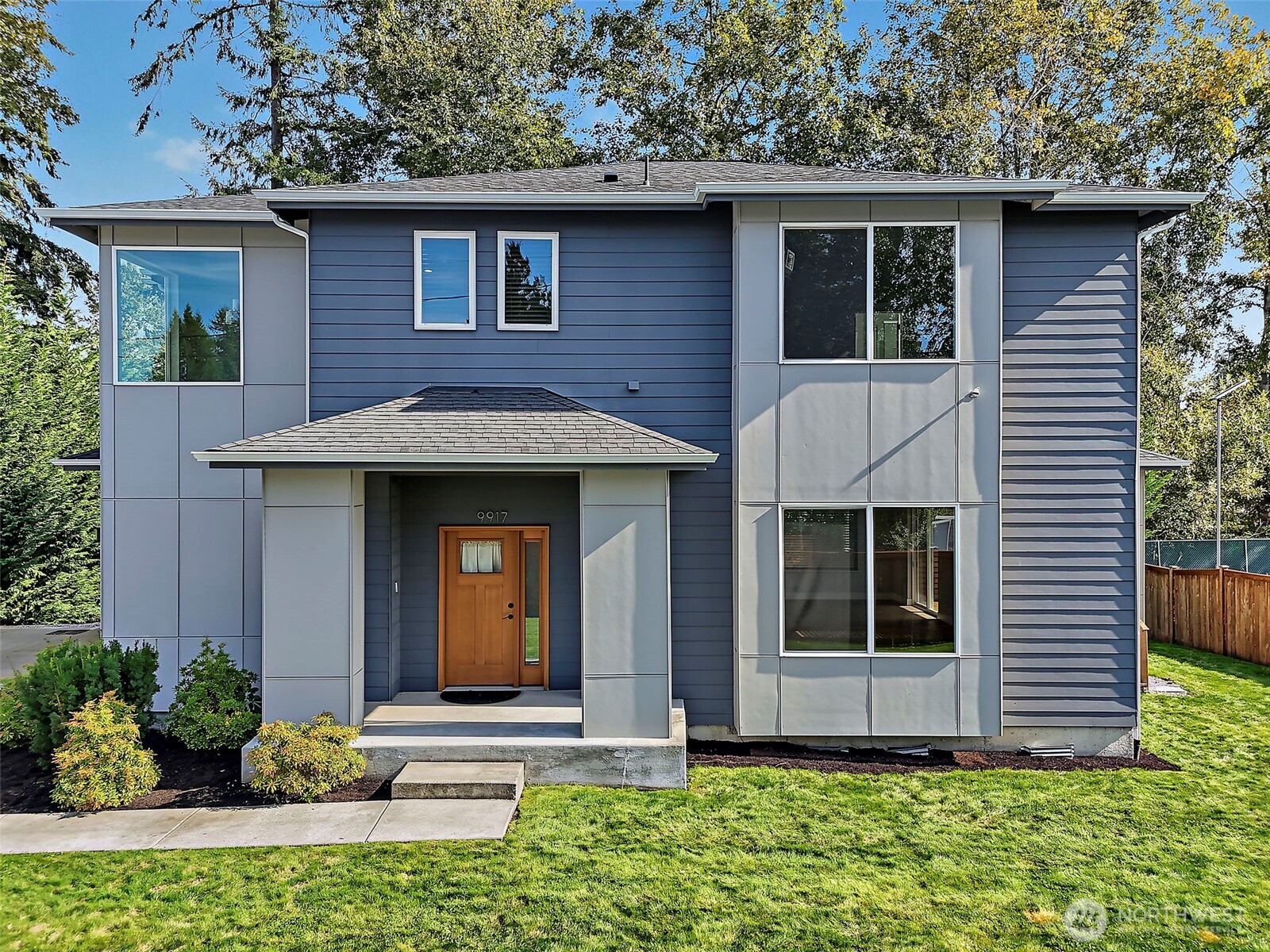 9917 Mckinley Avenue Property Photo 1