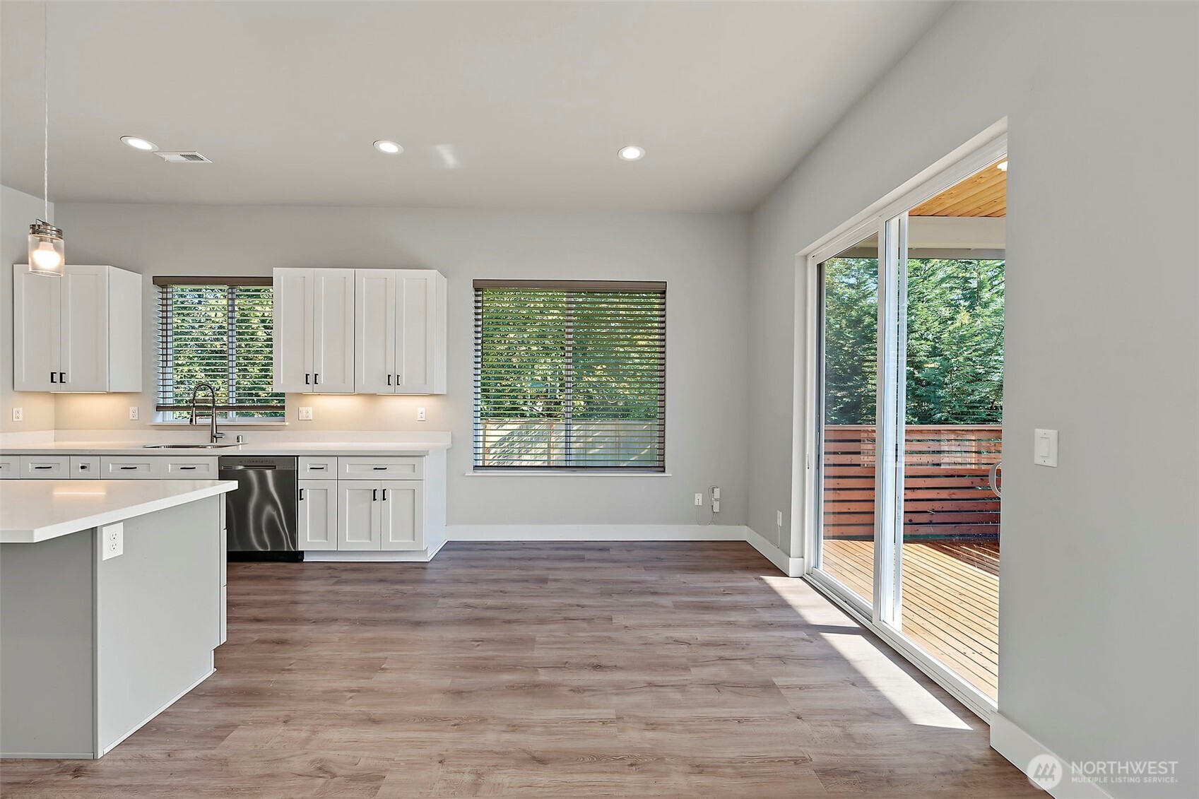 9917 Mckinley Avenue Property Photo 10