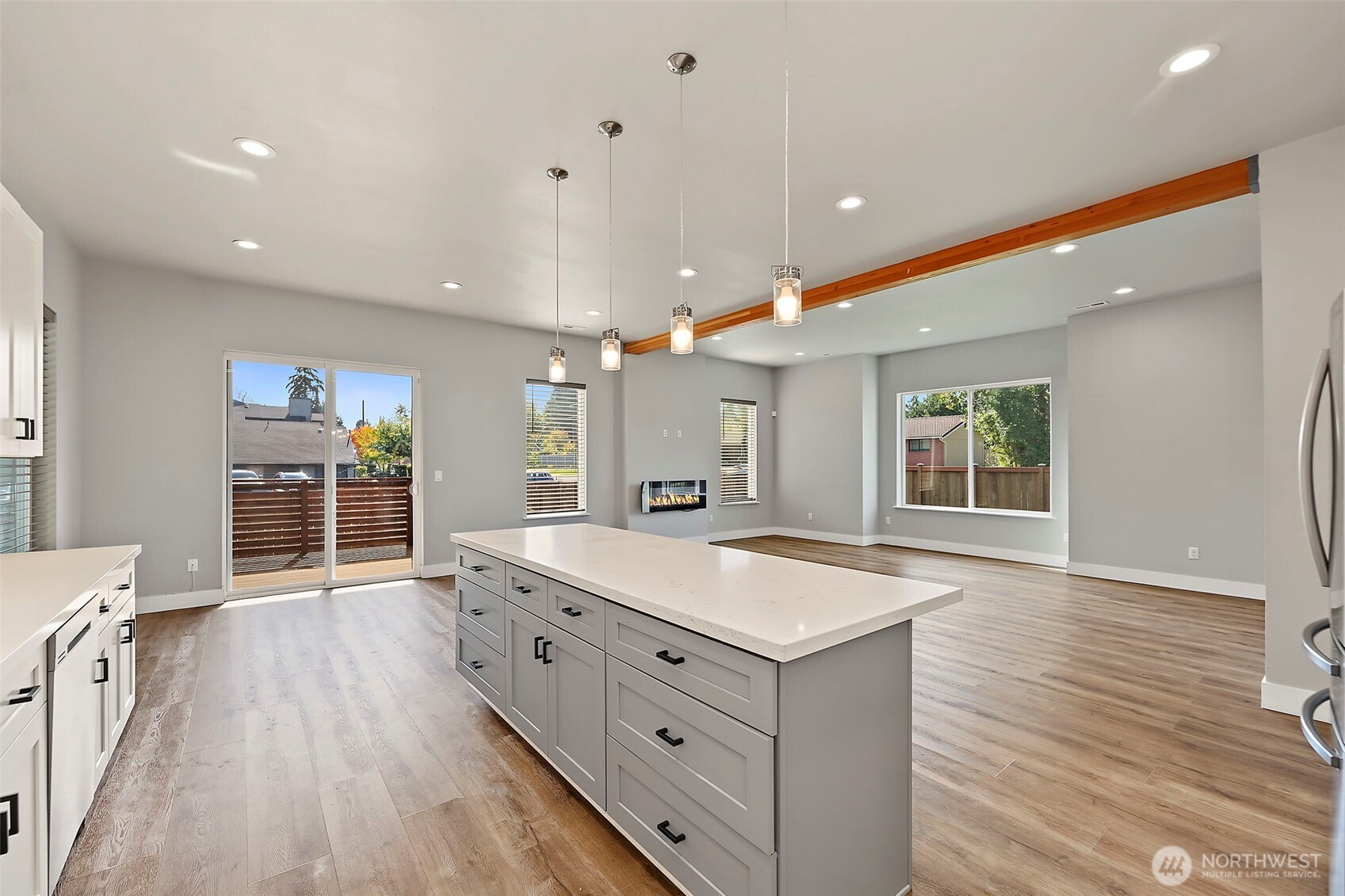 9917 Mckinley Avenue Property Photo 14