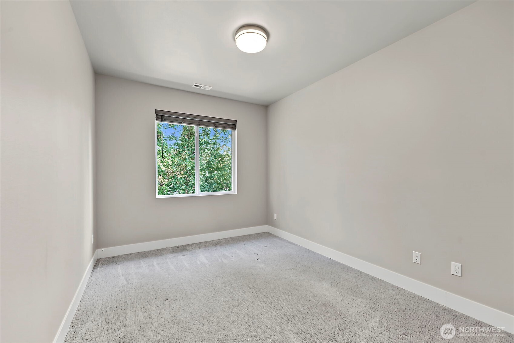 9917 Mckinley Avenue Property Photo 21