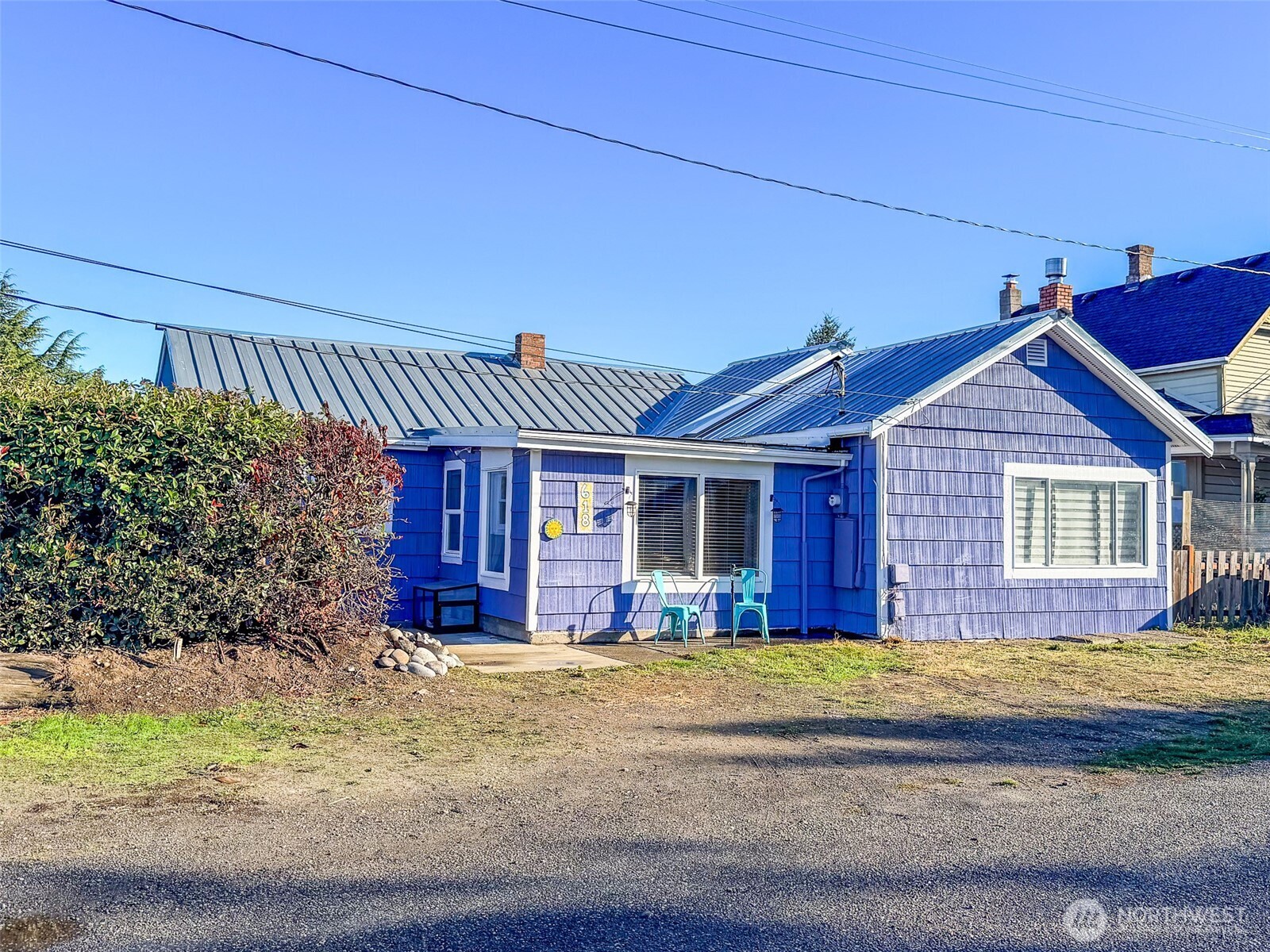 618 Cherry Property Photo 1