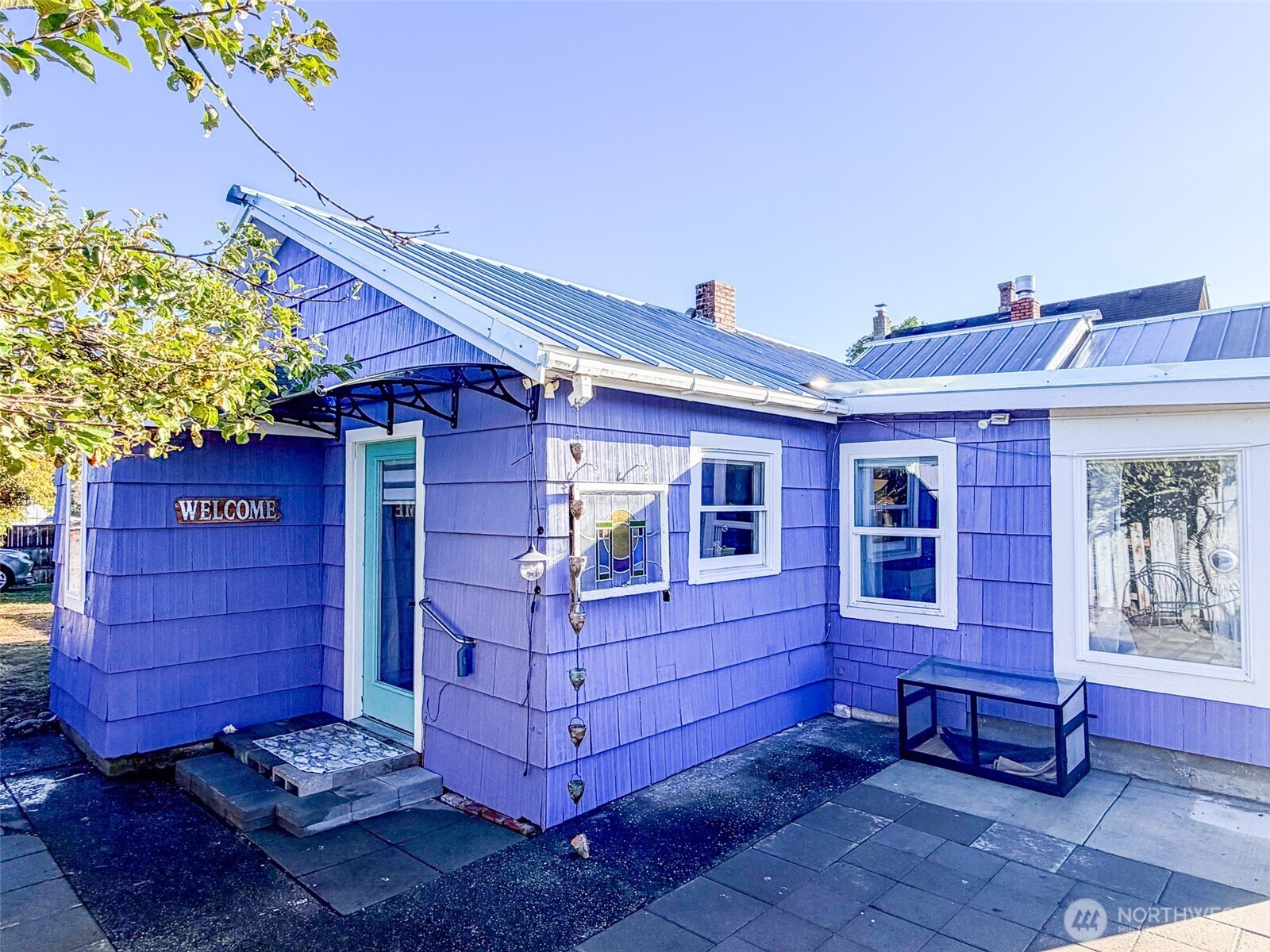618 Cherry Property Photo 2