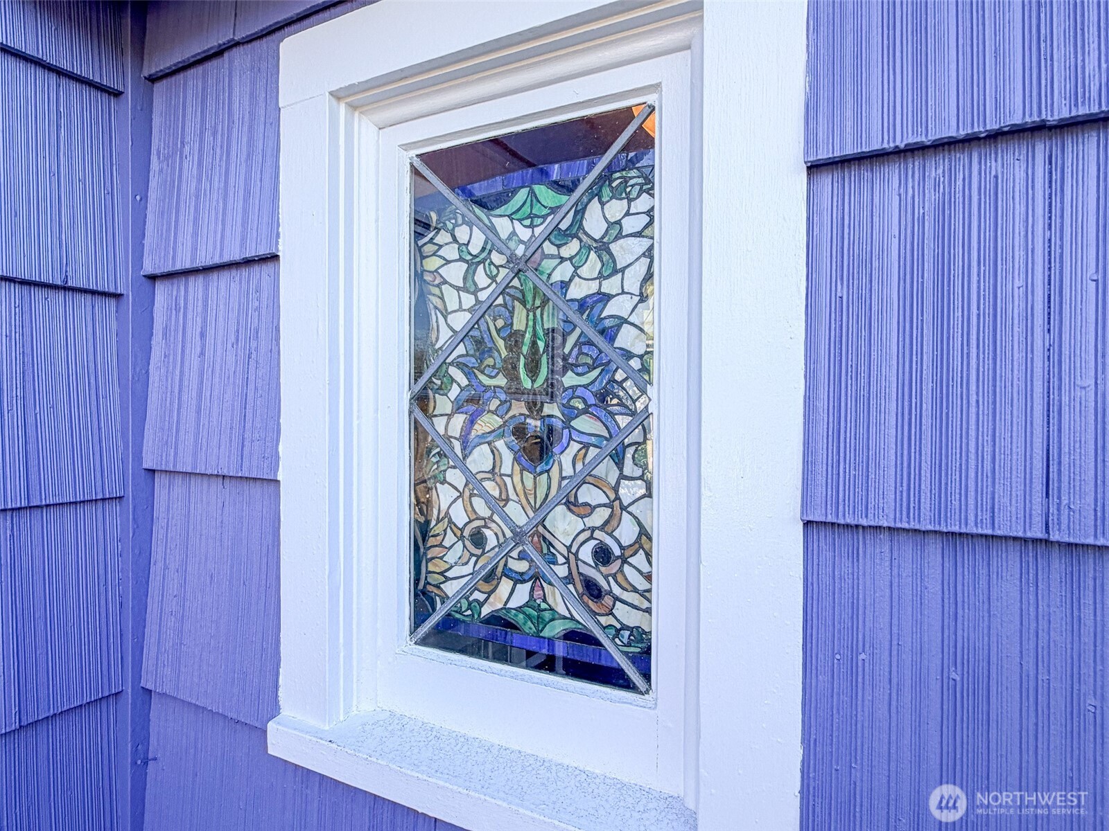 618 Cherry Property Photo 4