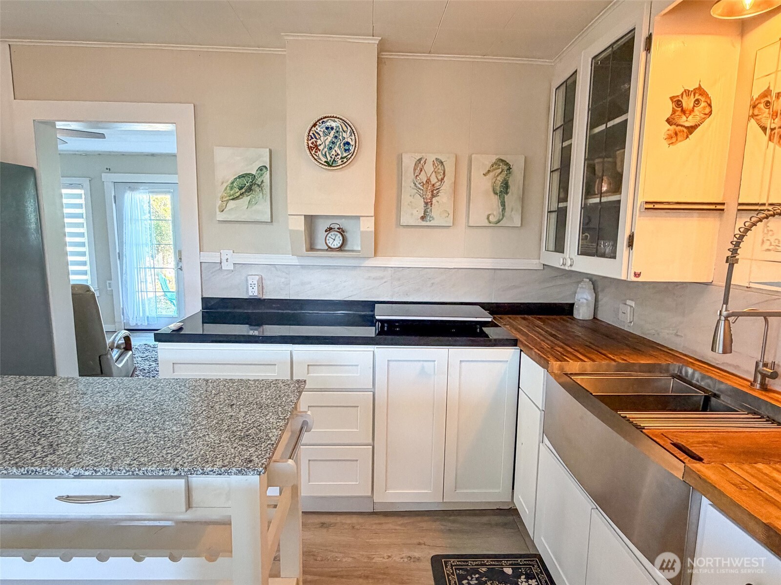 618 Cherry Property Photo 10
