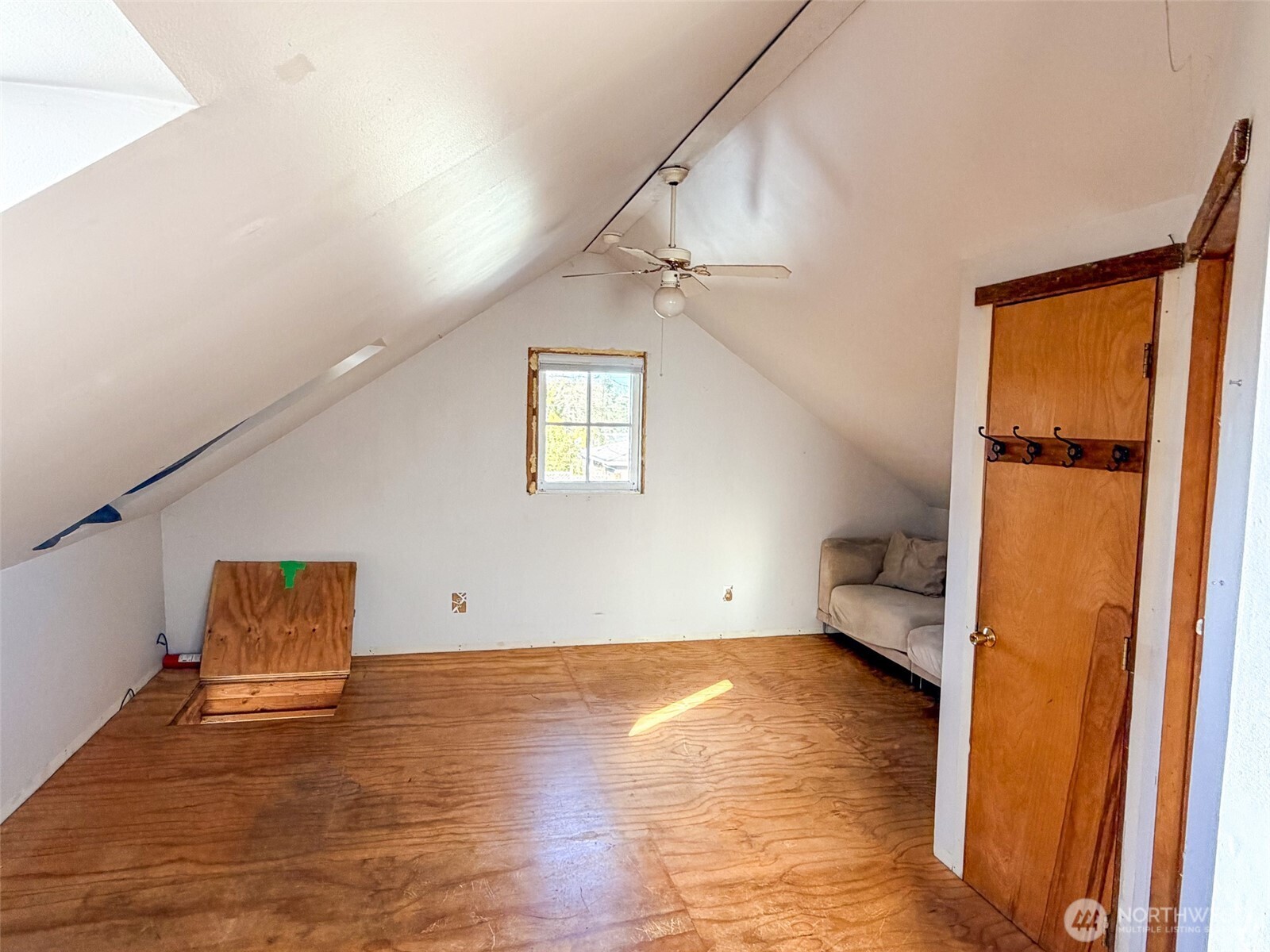 618 Cherry Property Photo 37