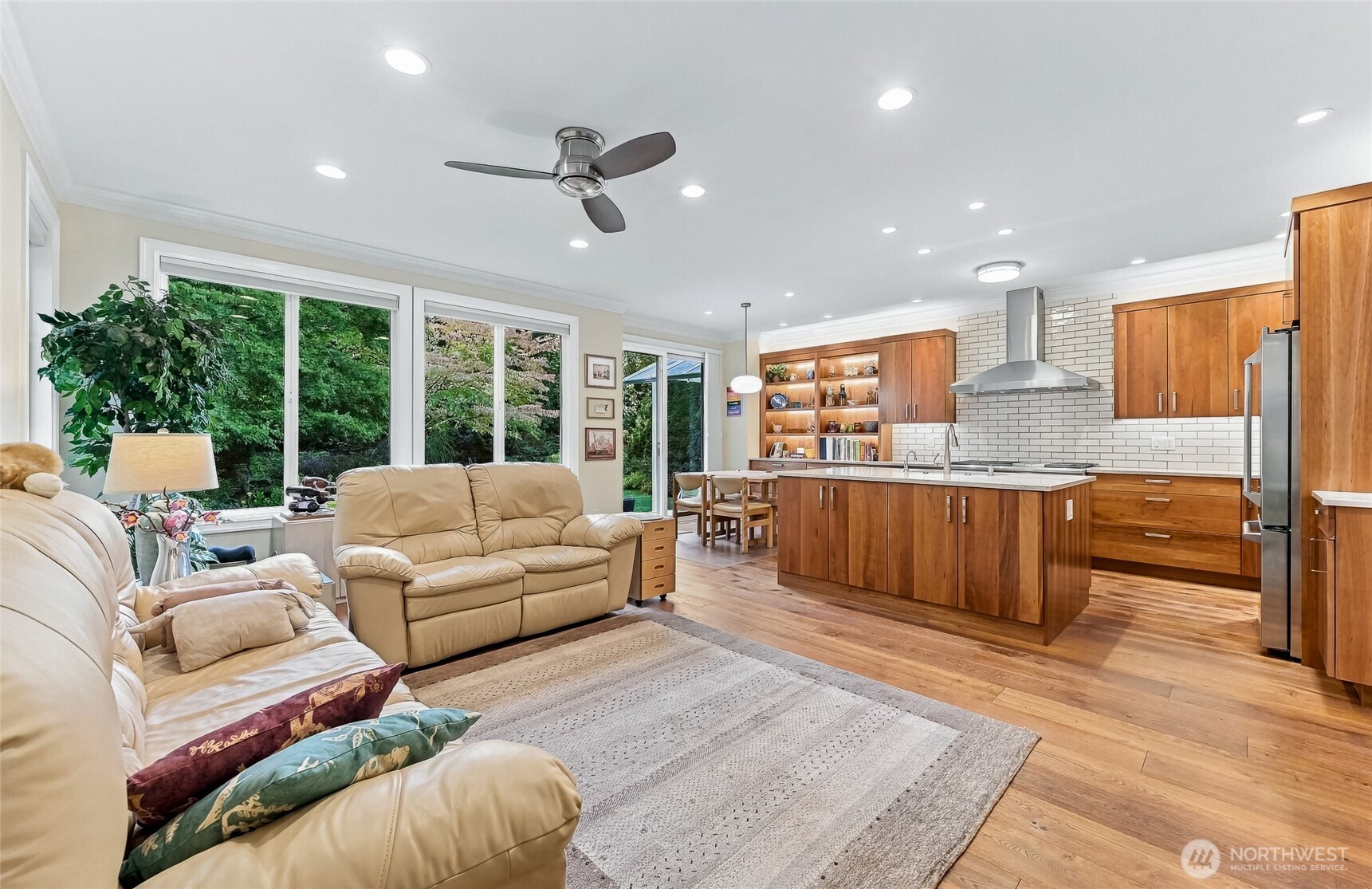 12203 235th Place Property Photo 10