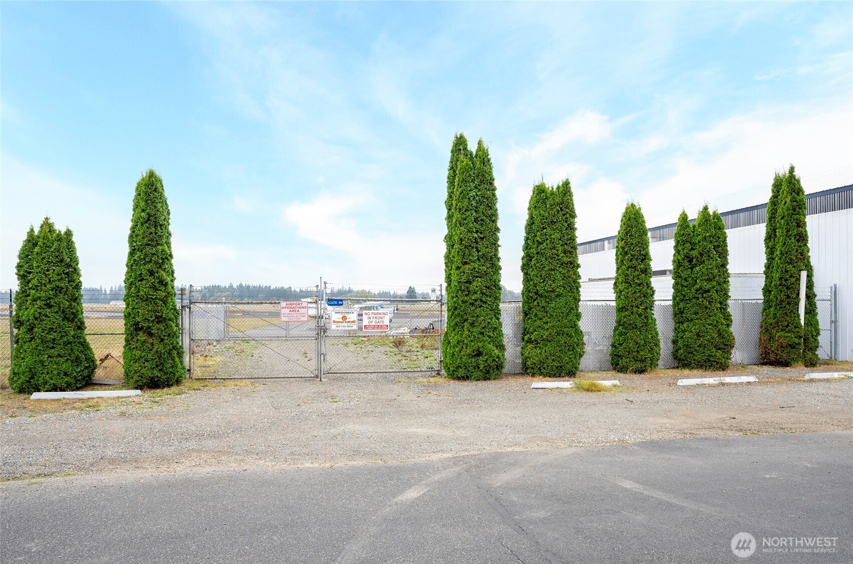 7529 Old Hwy 99 Property Photo 15