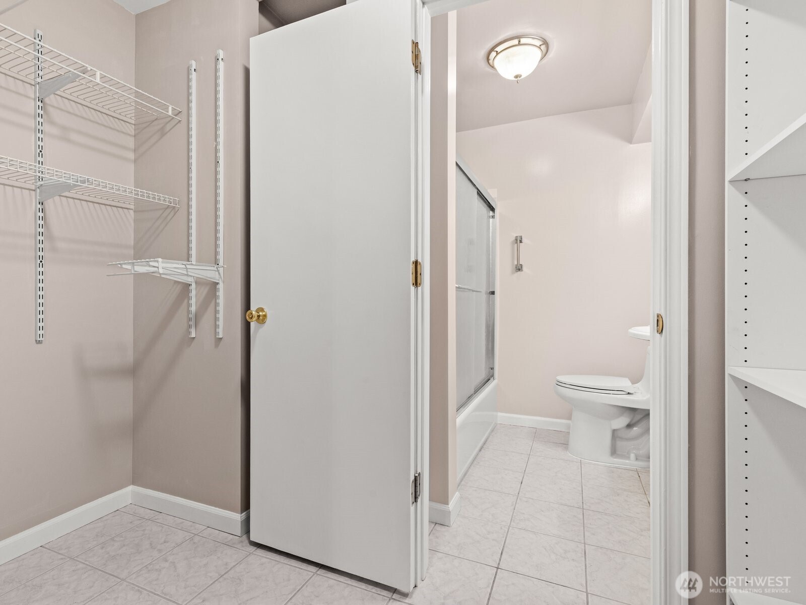 4444 44th Avenue B01 Property Photo 11