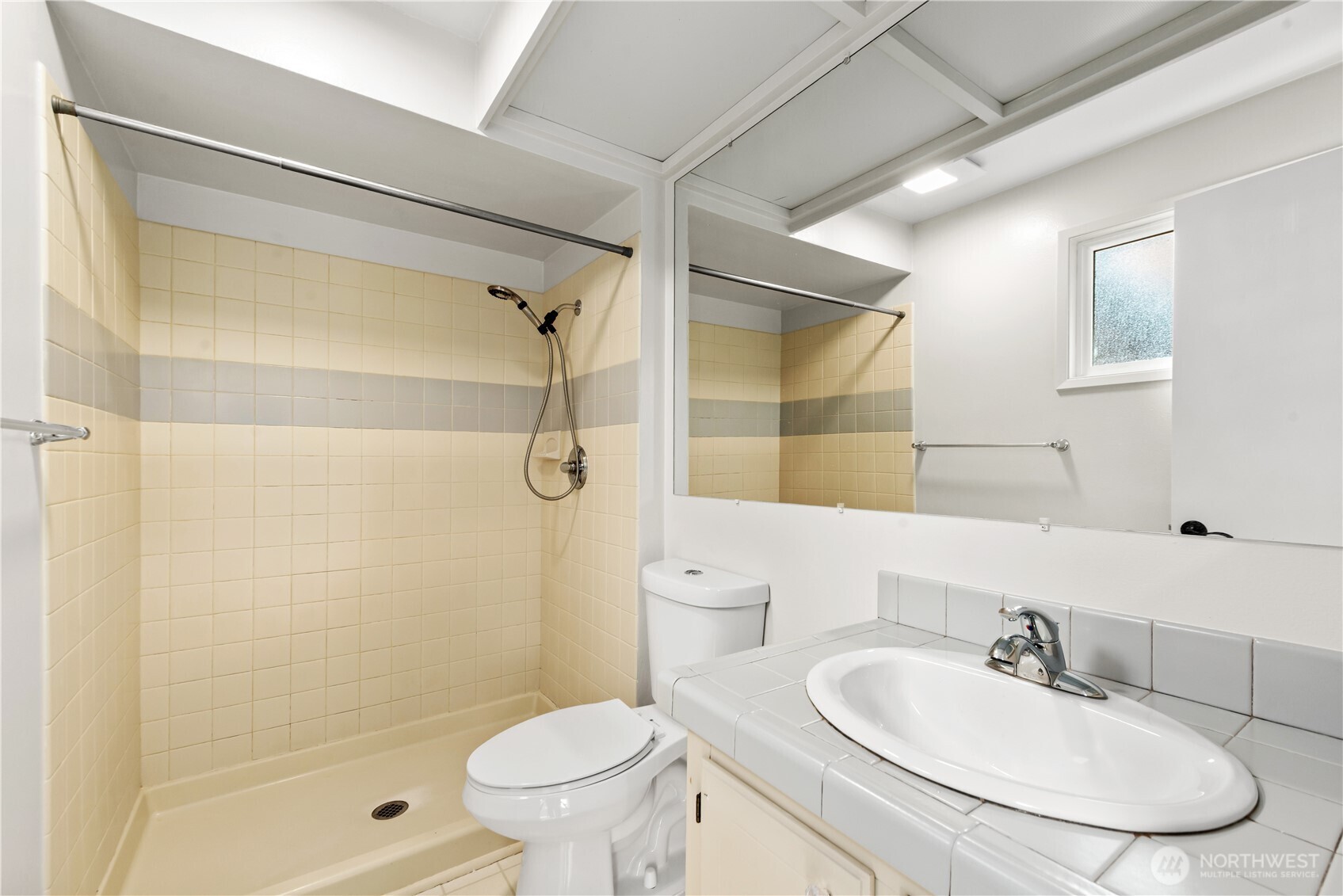 16014 132nd Place Property Photo 16