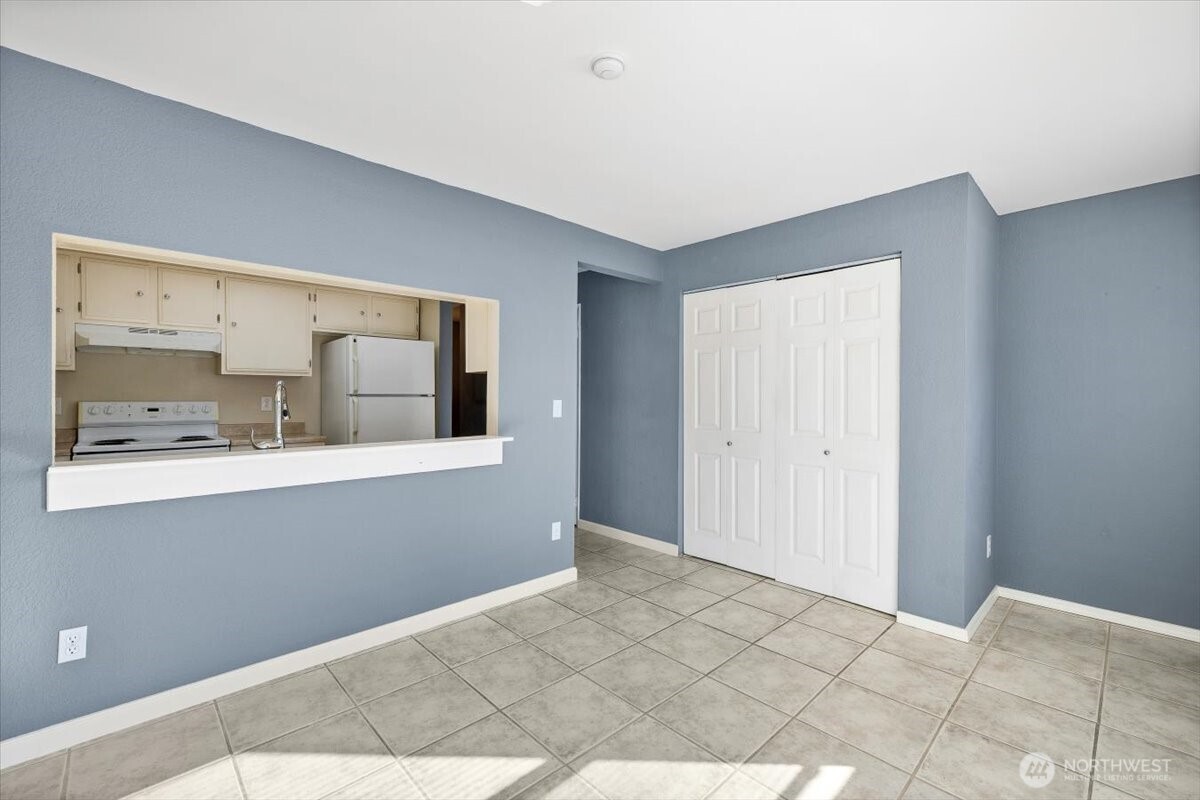 6703 204th Street 206 Property Photo 11