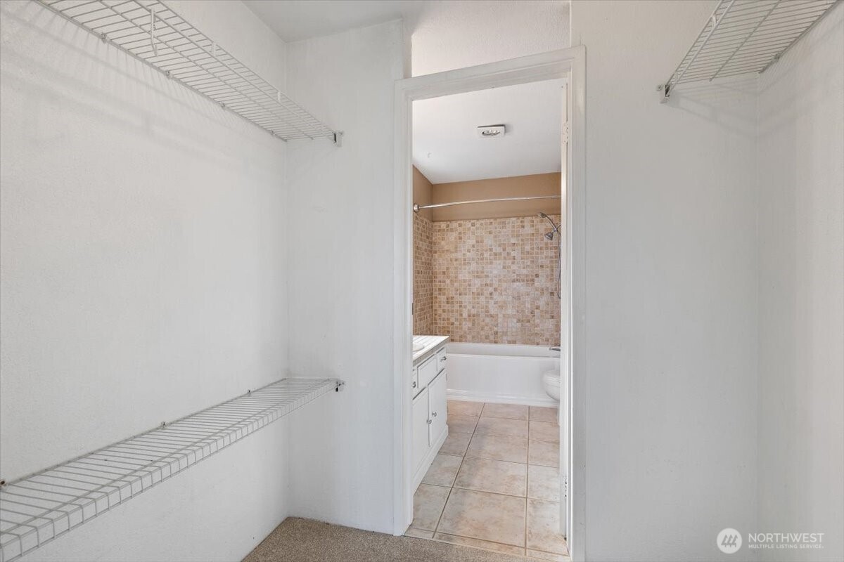 6703 204th Street 206 Property Photo 17