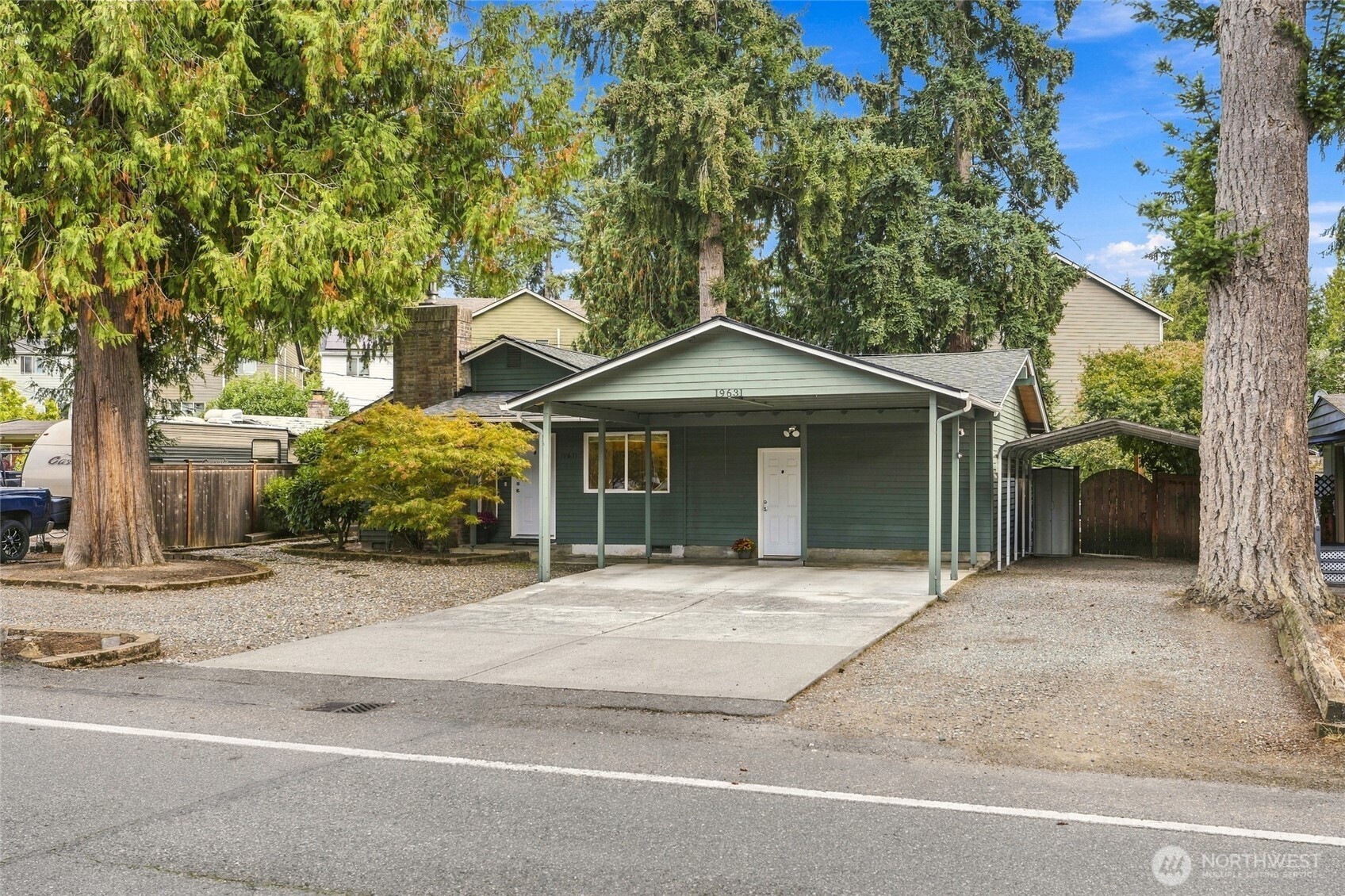 19631 Bartlett Road Property Photo 2