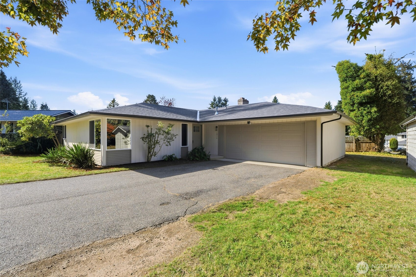 1974 Cypress Court Property Photo 1